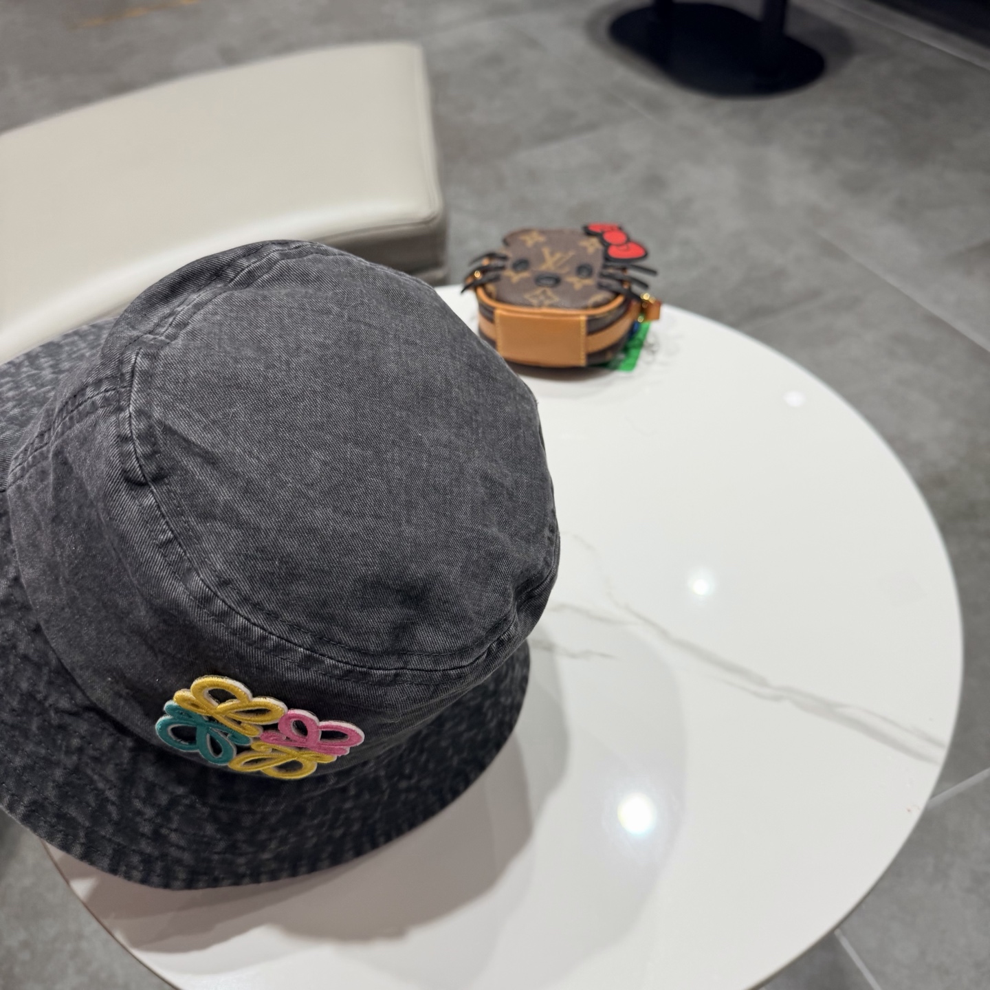 Loewe hat