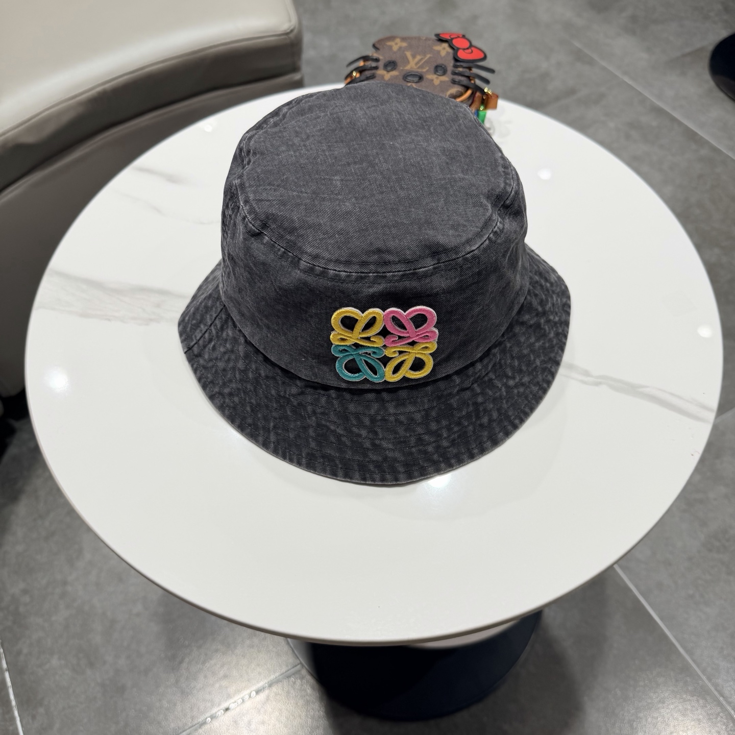 Loewe hat
