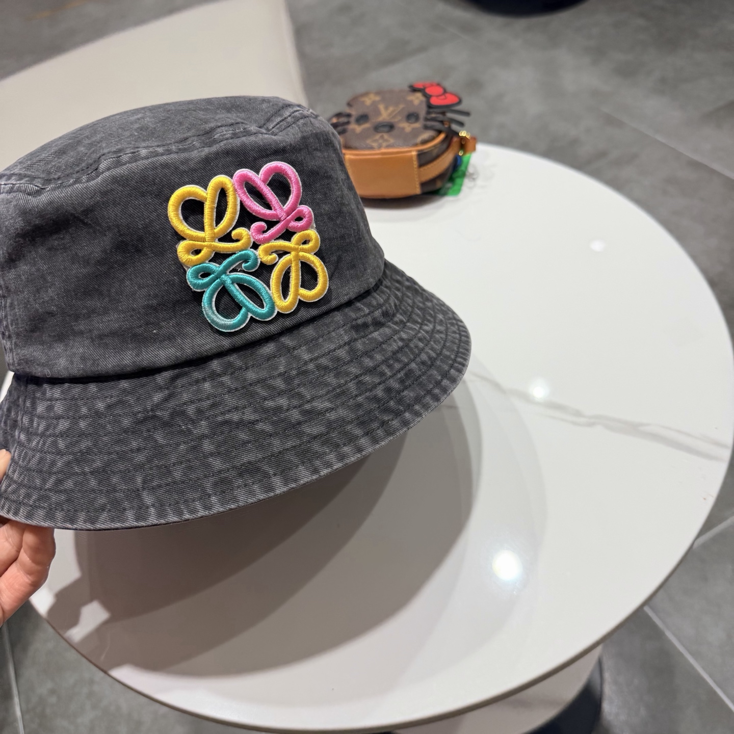 Loewe hat