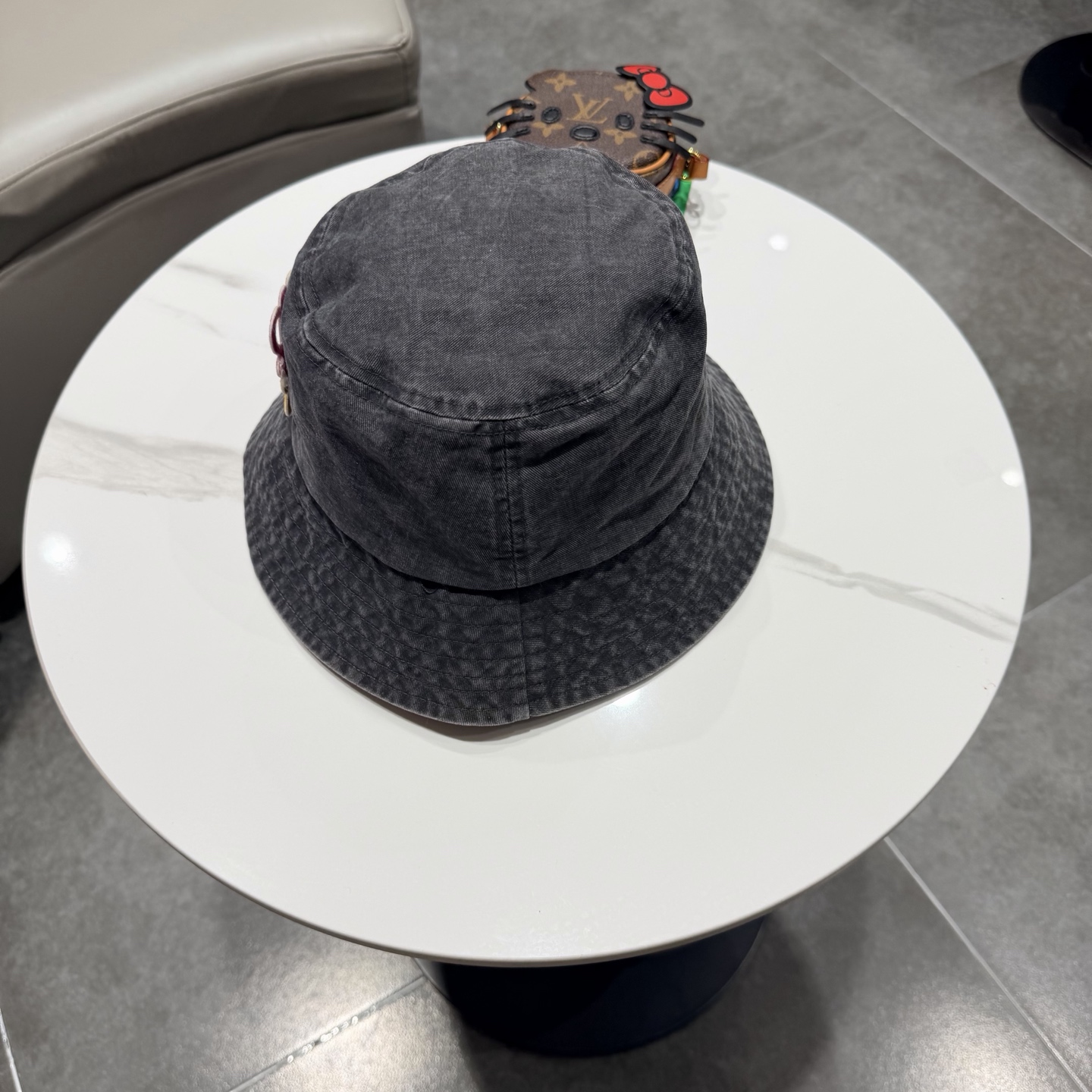Loewe hat