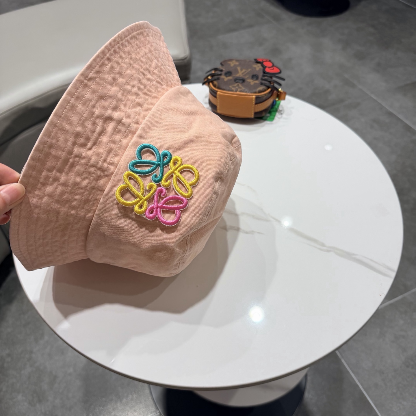 Loewe hat