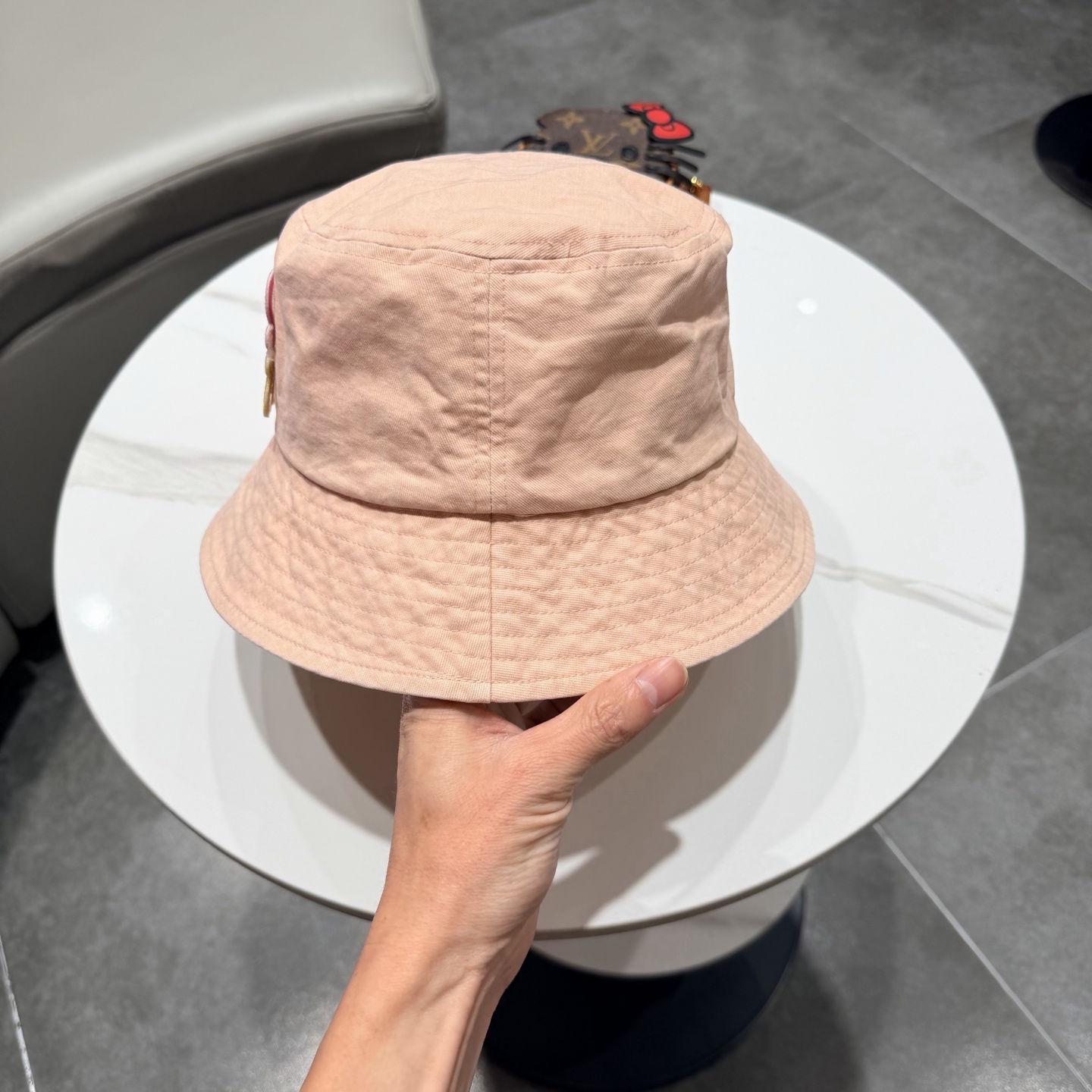 Loewe hat