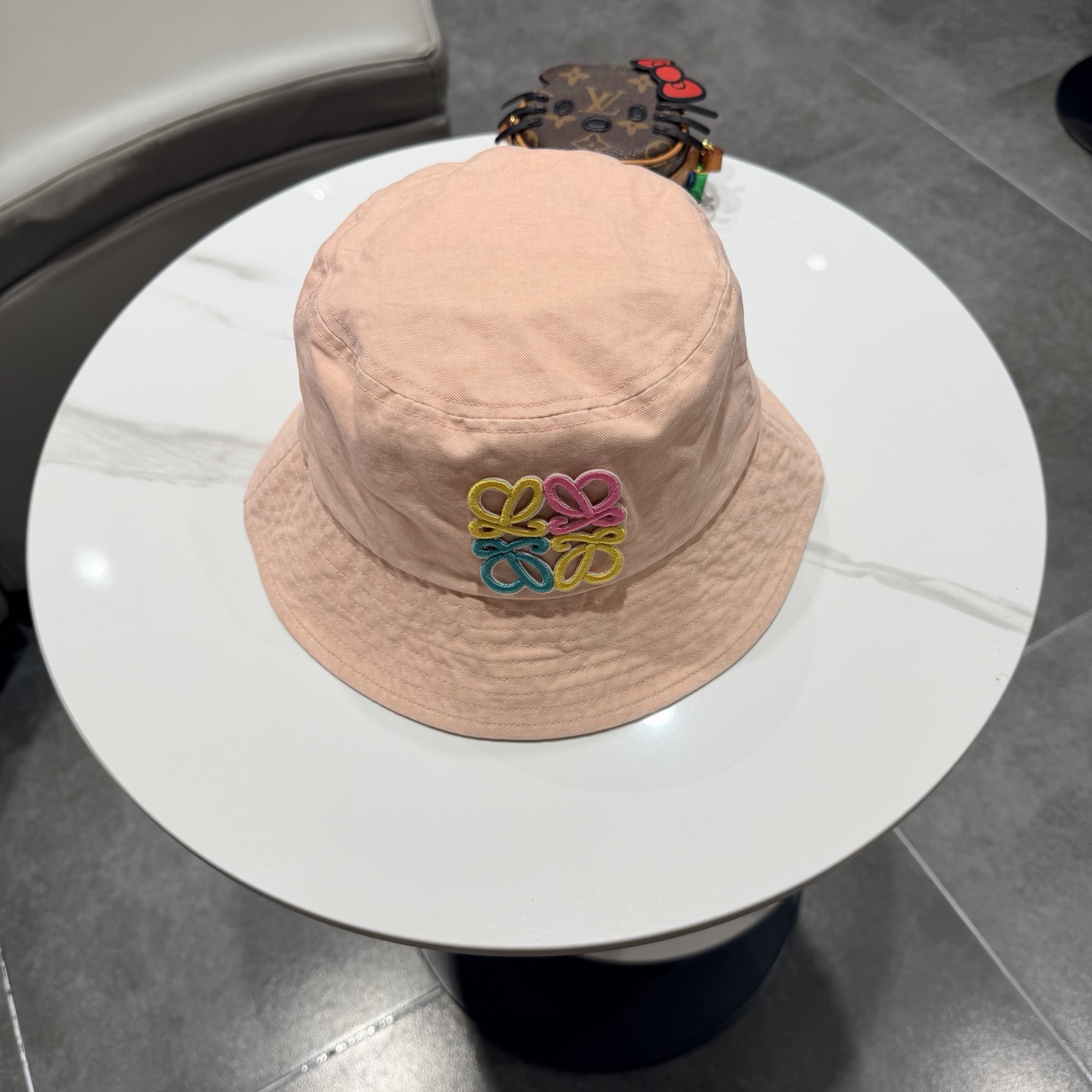 Loewe hat