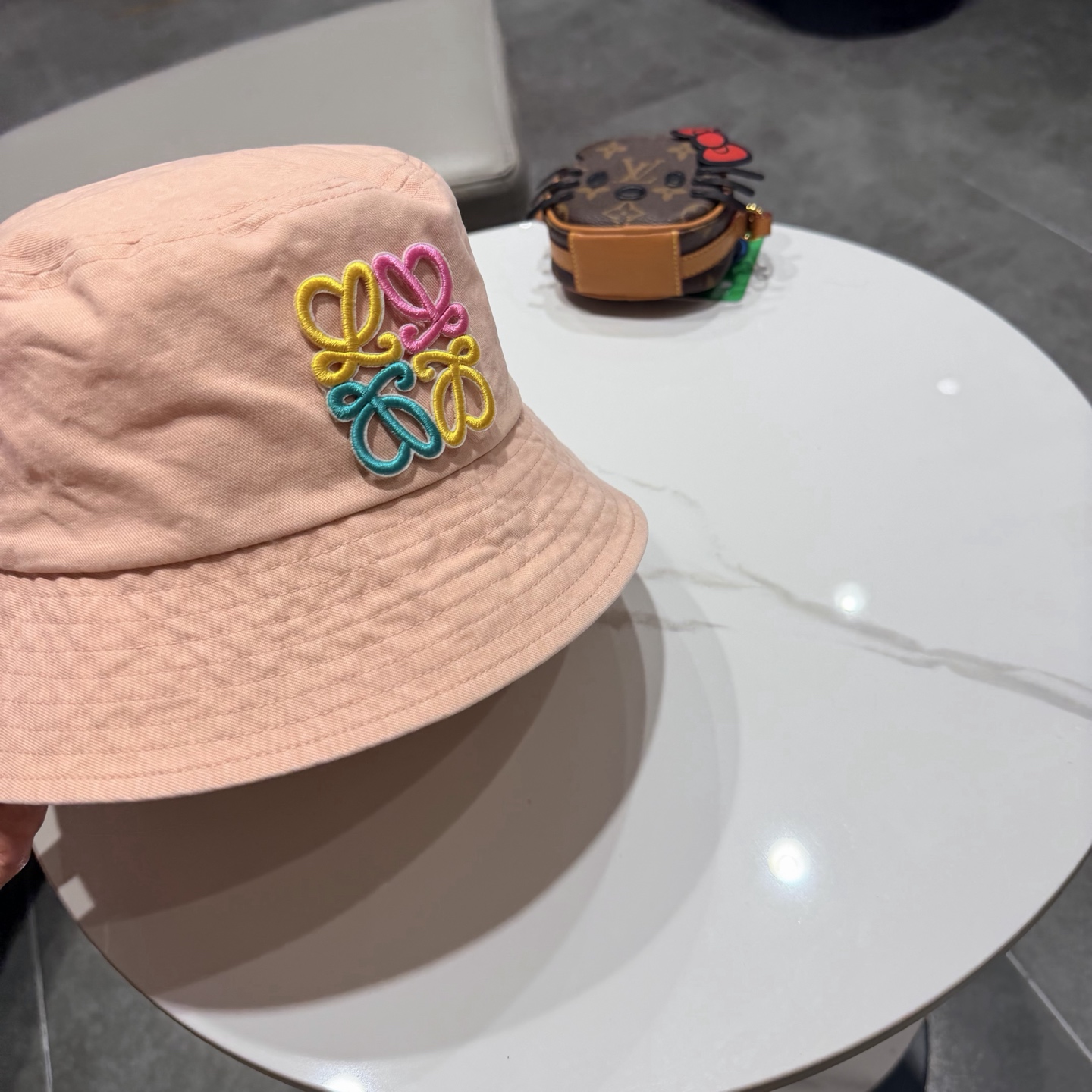 Loewe hat