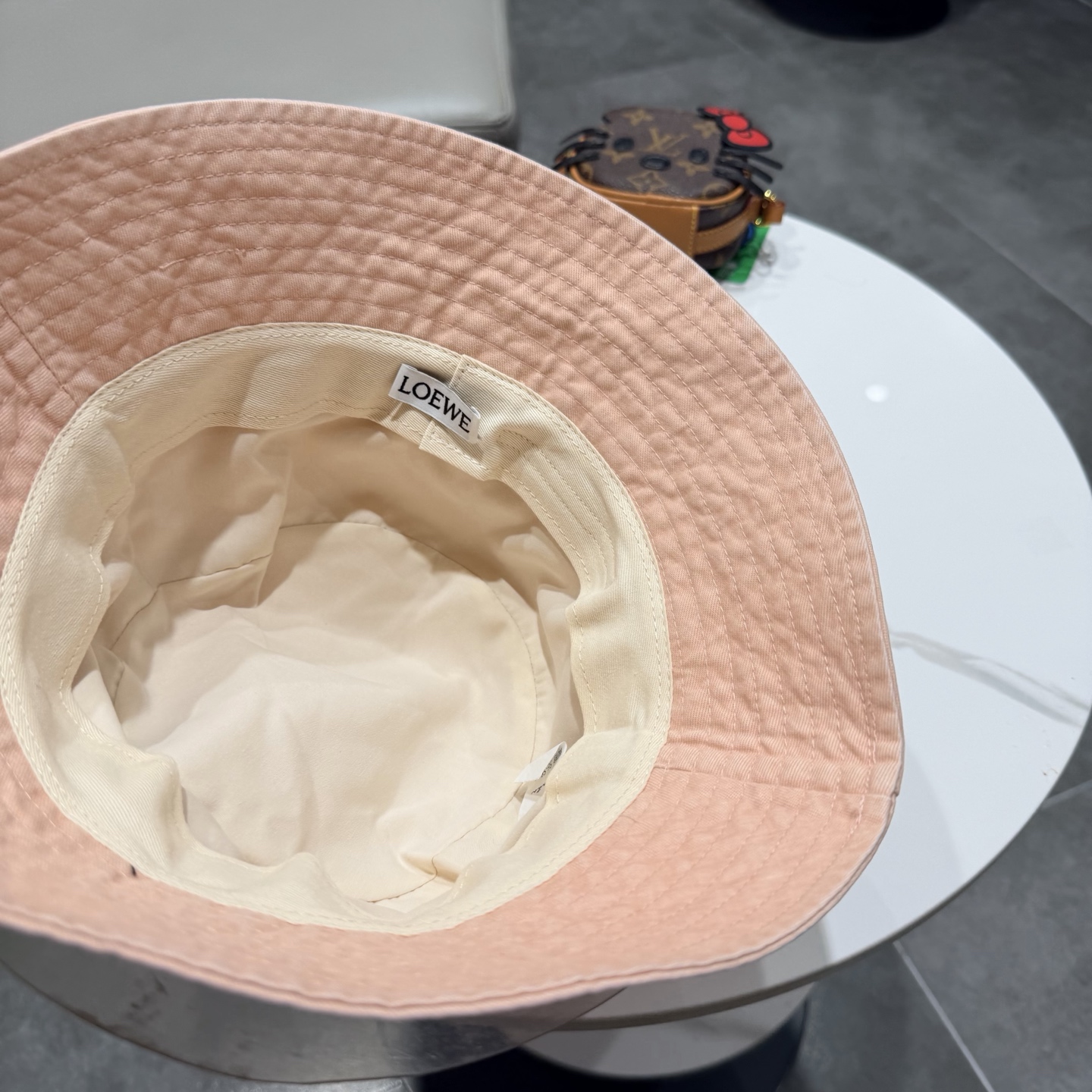 Loewe hat