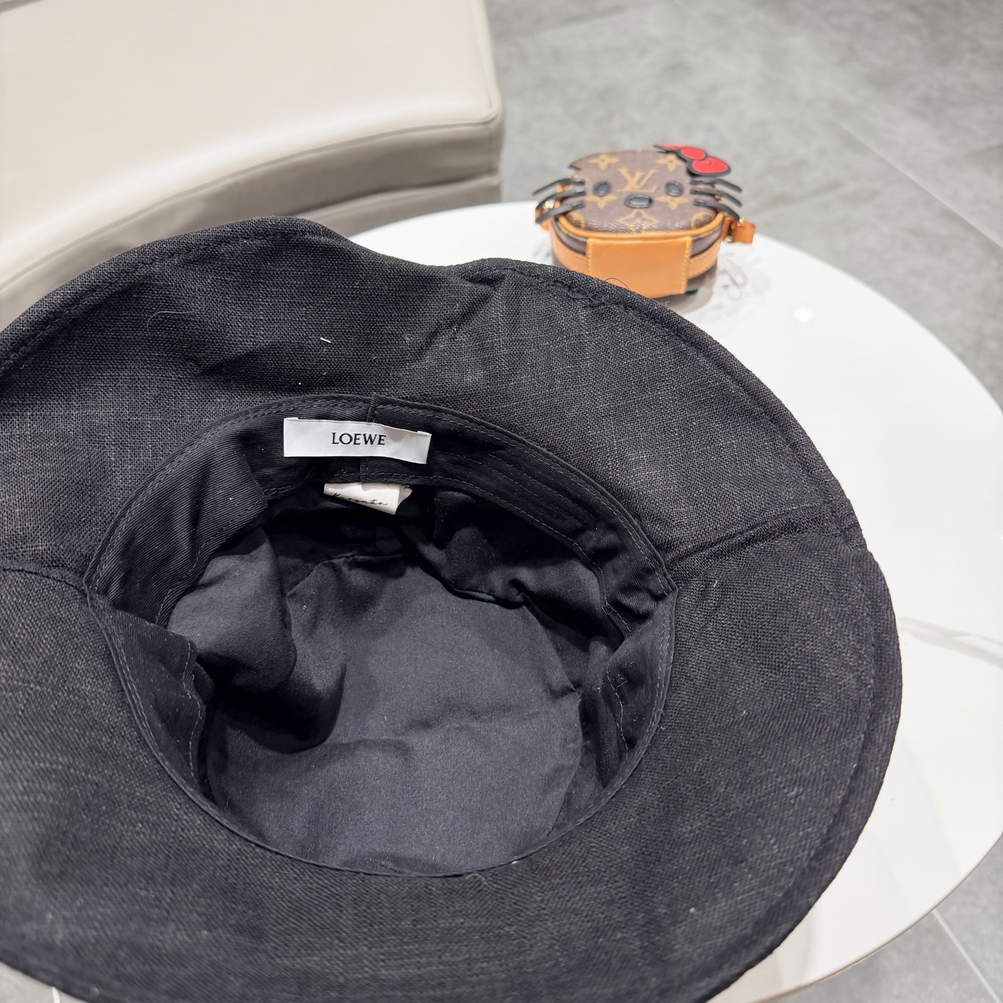 Loewe hat