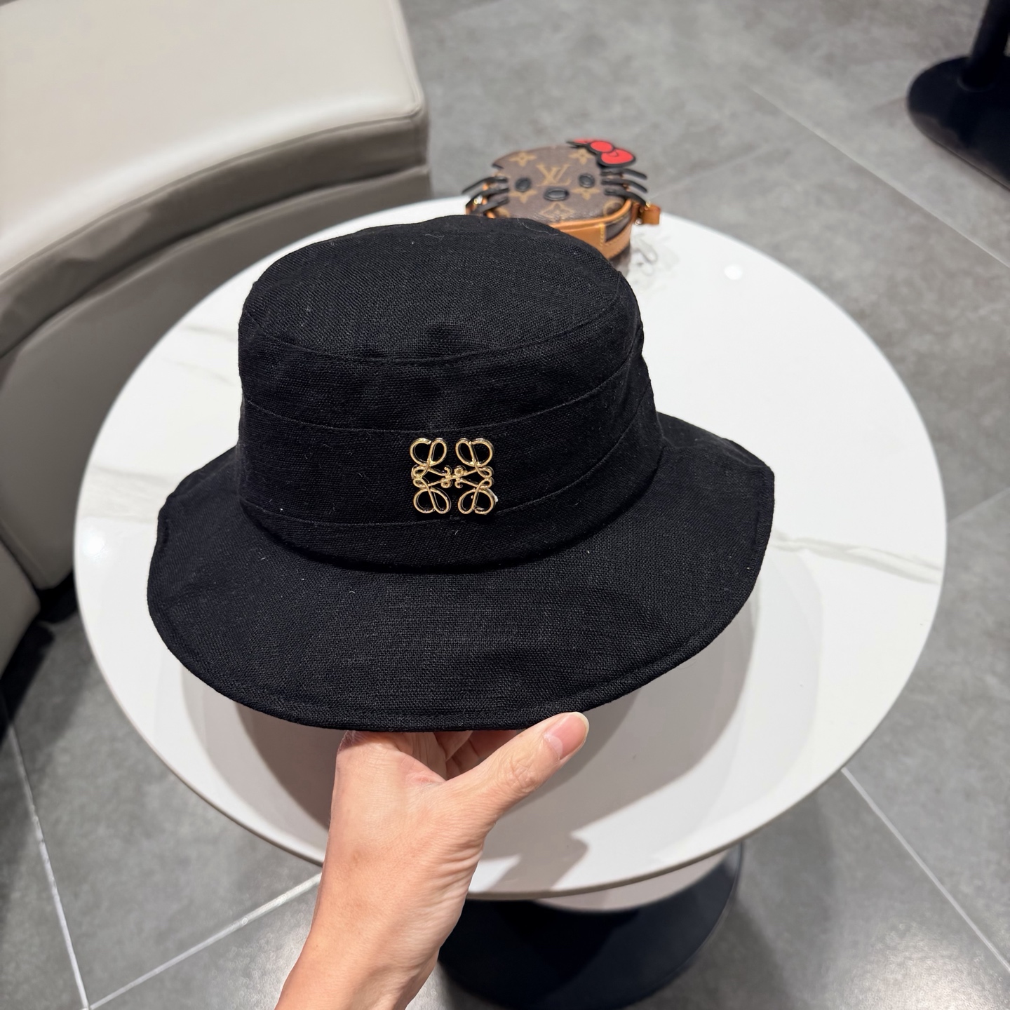 Loewe hat