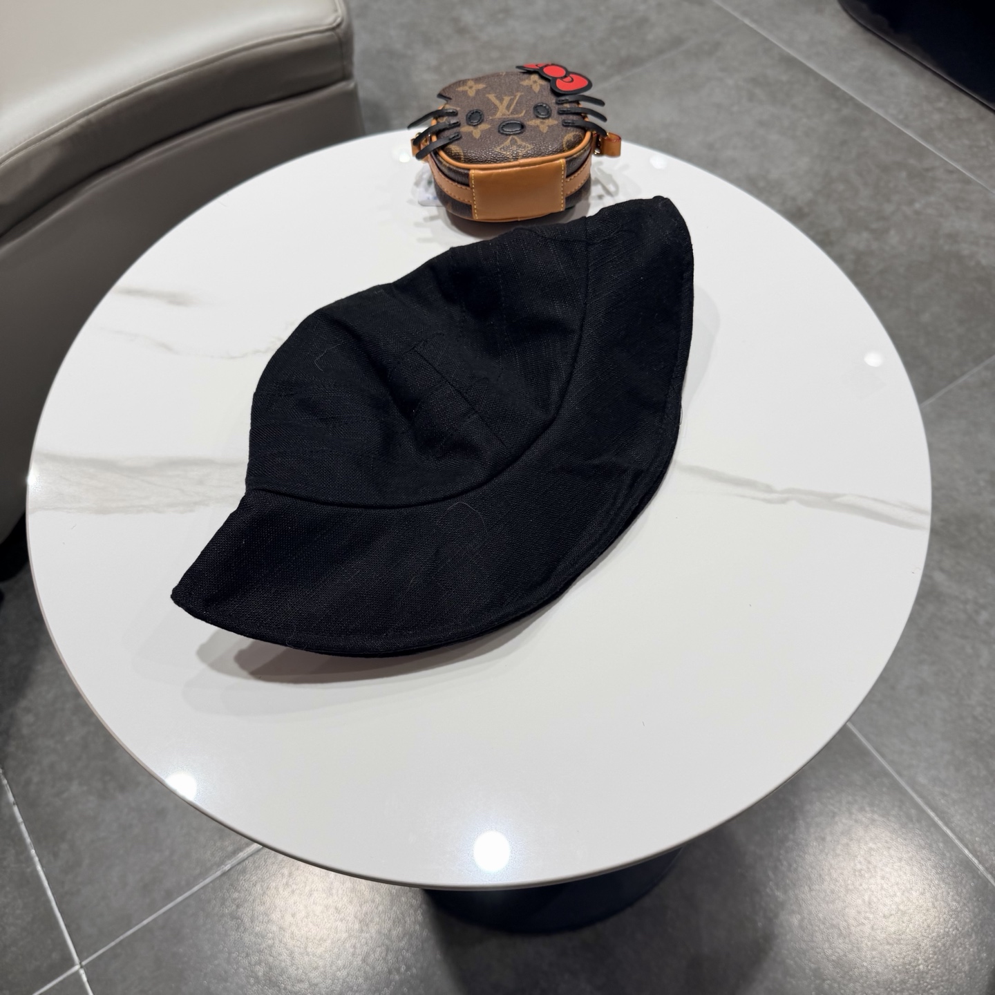 Loewe hat