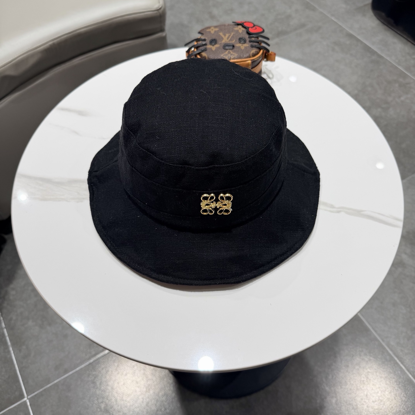 Loewe hat