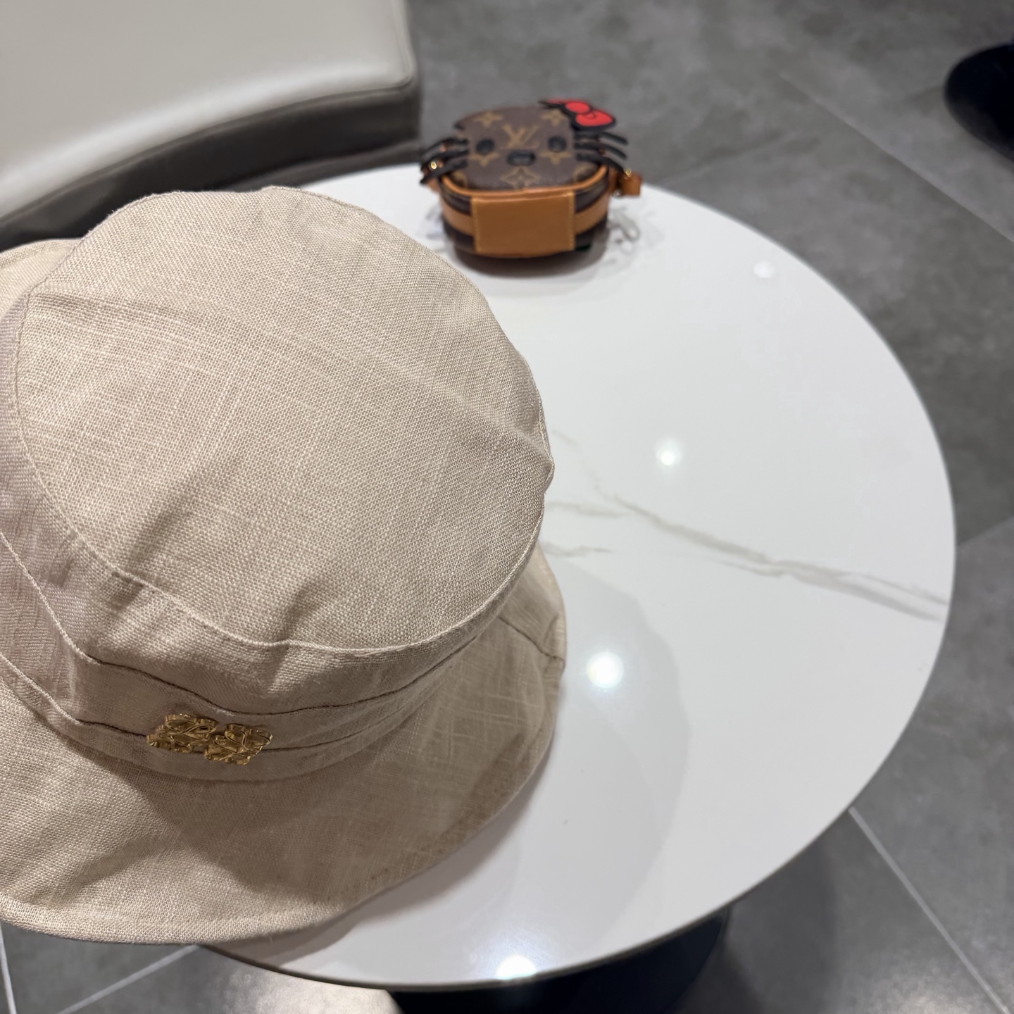 Loewe hat