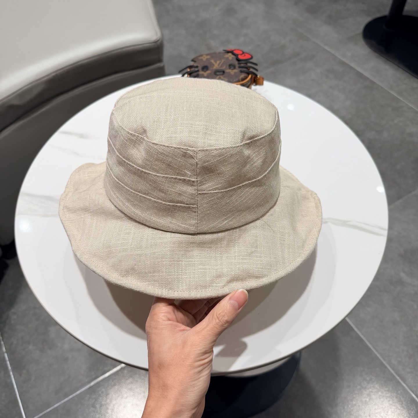 Loewe hat