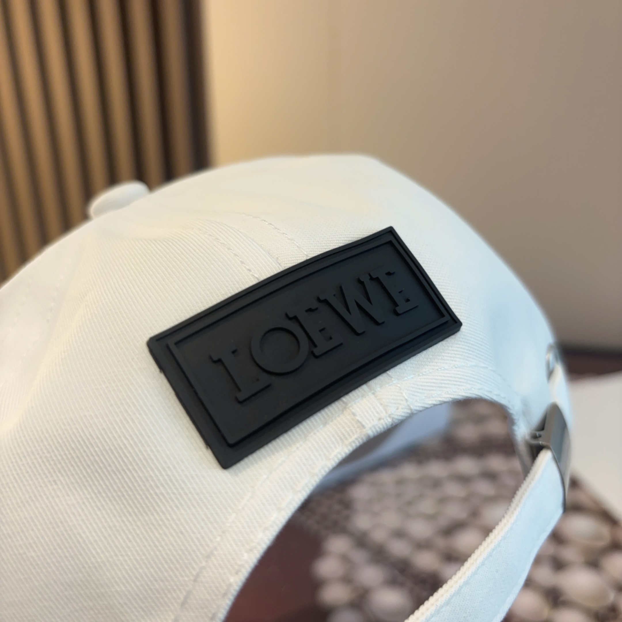 Loewe hat