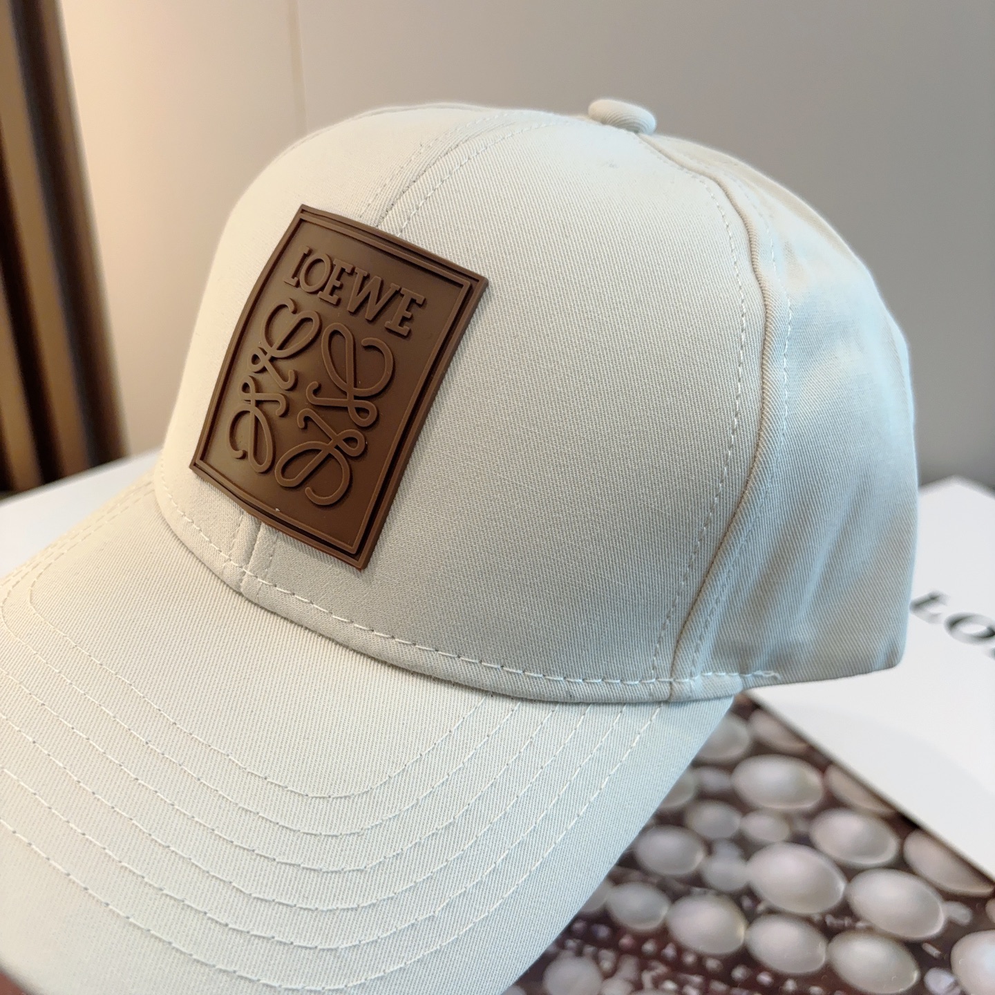 Loewe hat