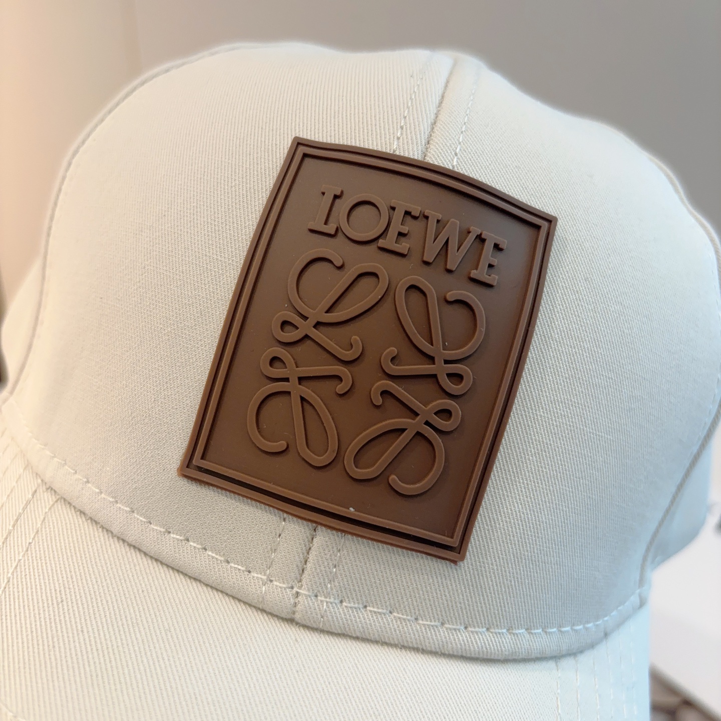 Loewe hat