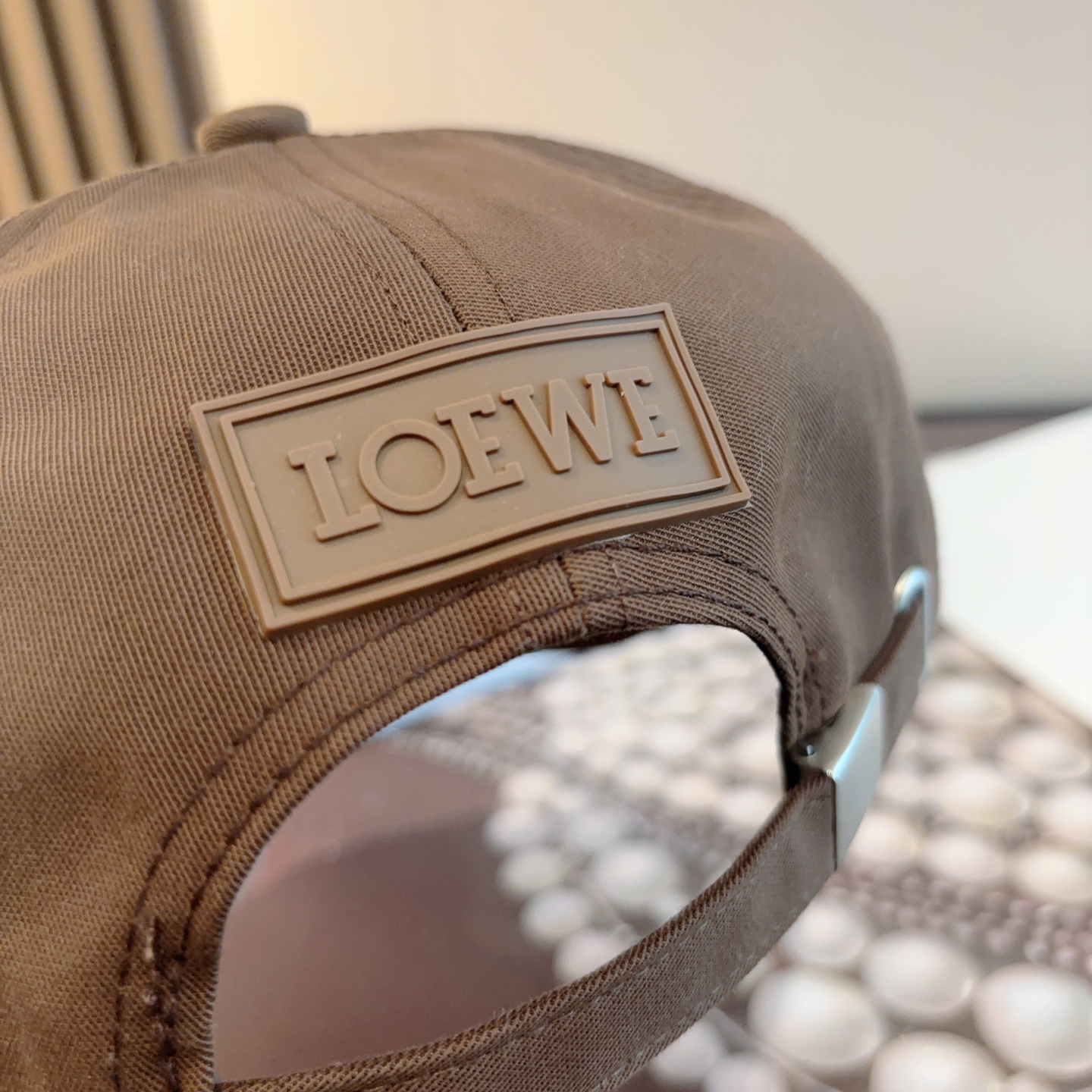Loewe hat