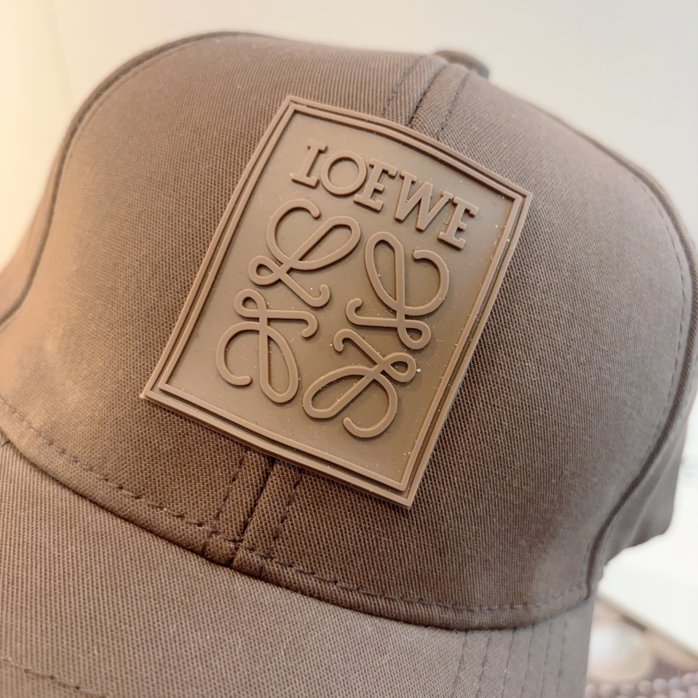 Loewe hat