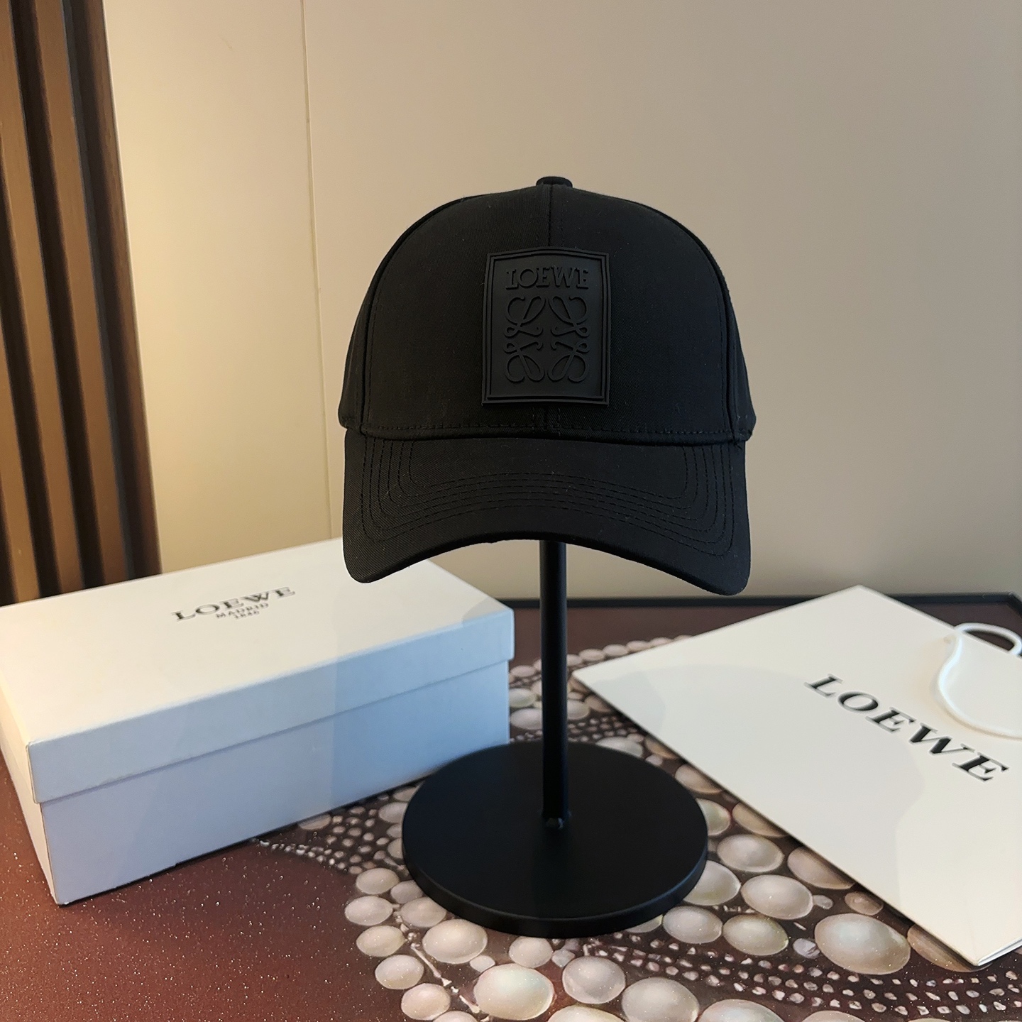 Loewe hat