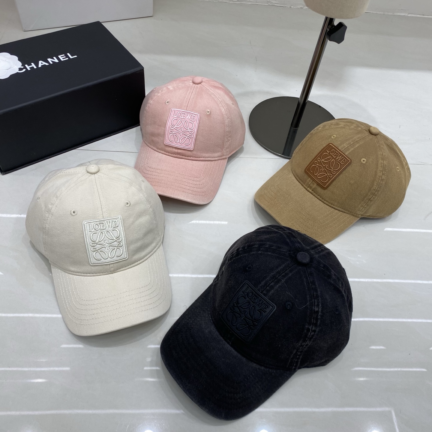 Loewe hat