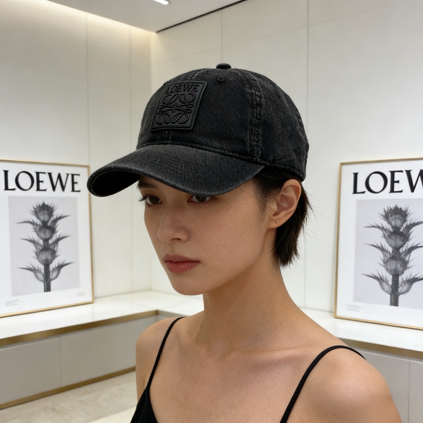Loewe hat