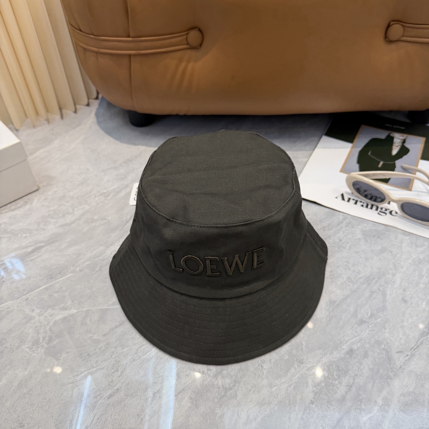 Loewe hat