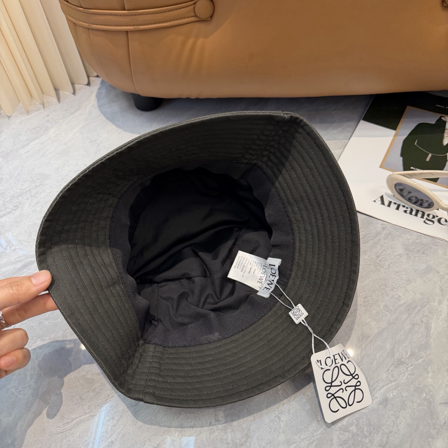 Loewe hat