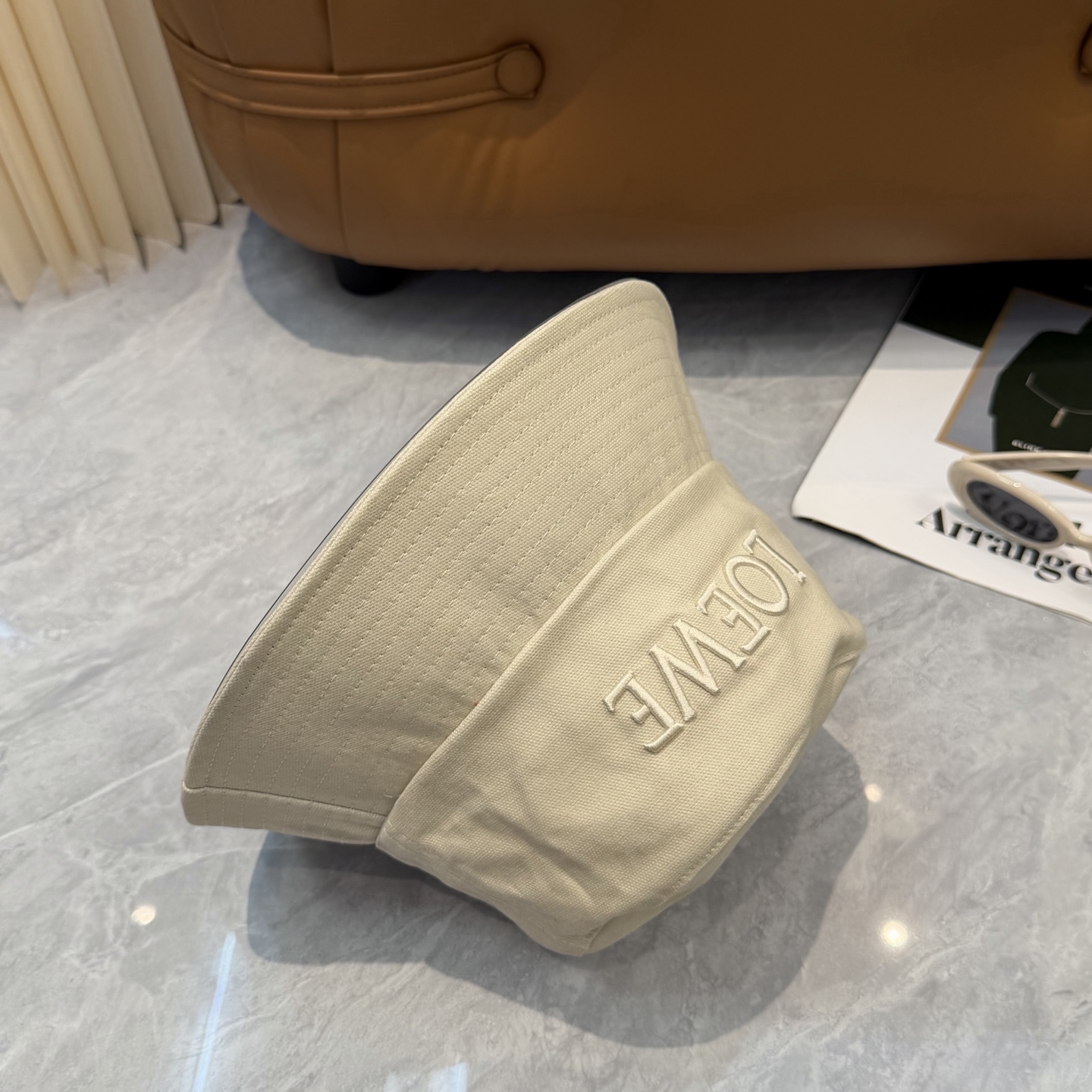 Loewe hat