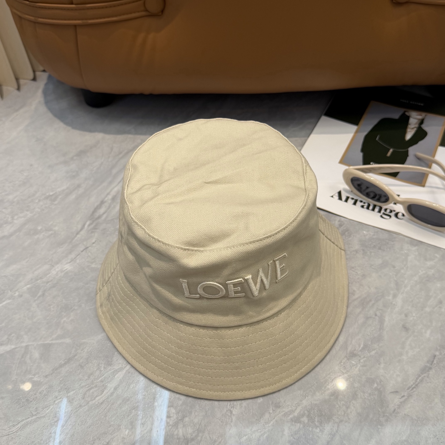 Loewe hat