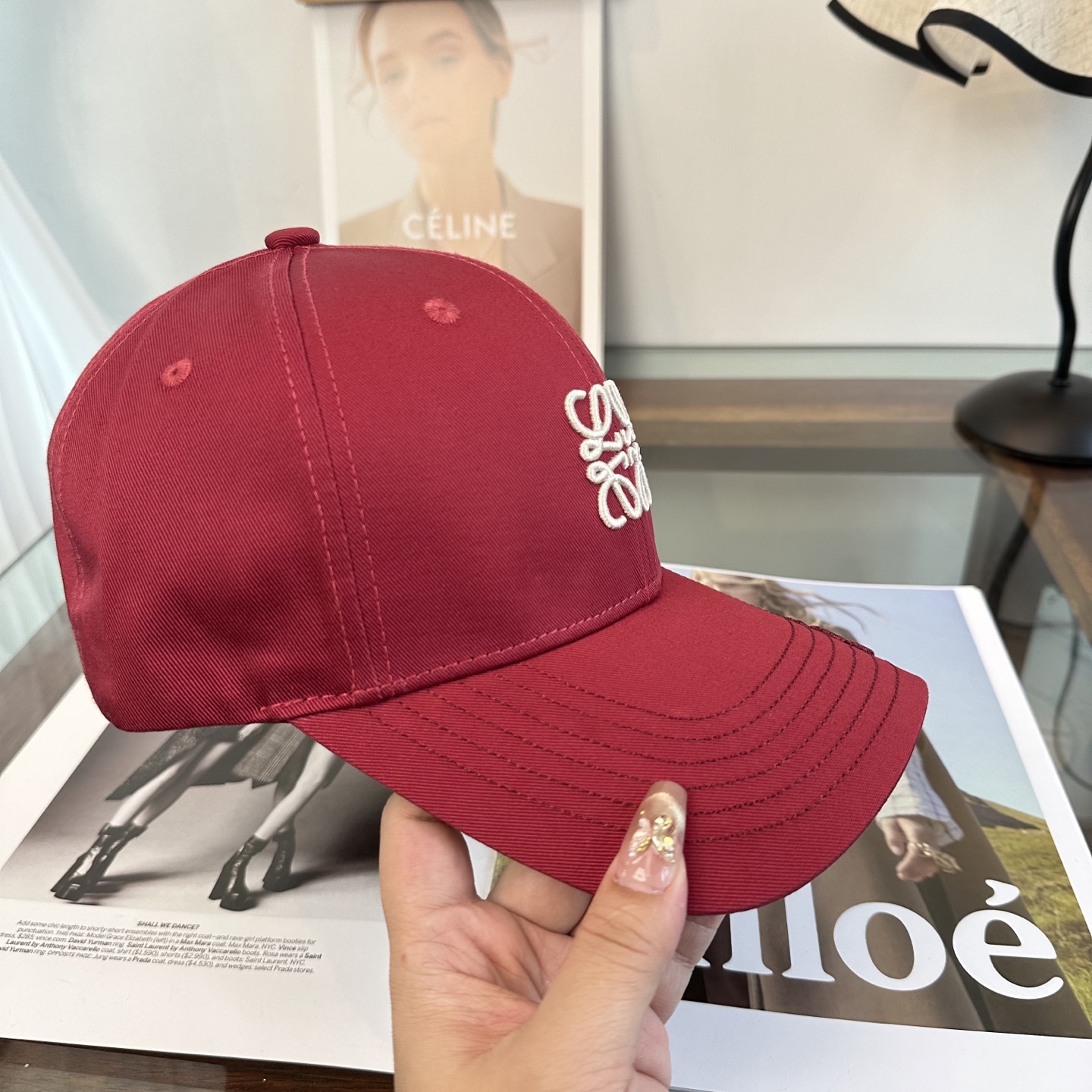 Loewe hat