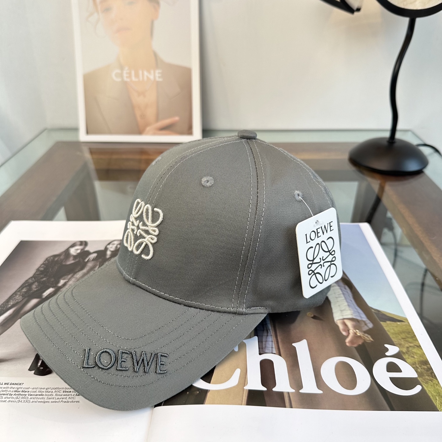 Loewe hat