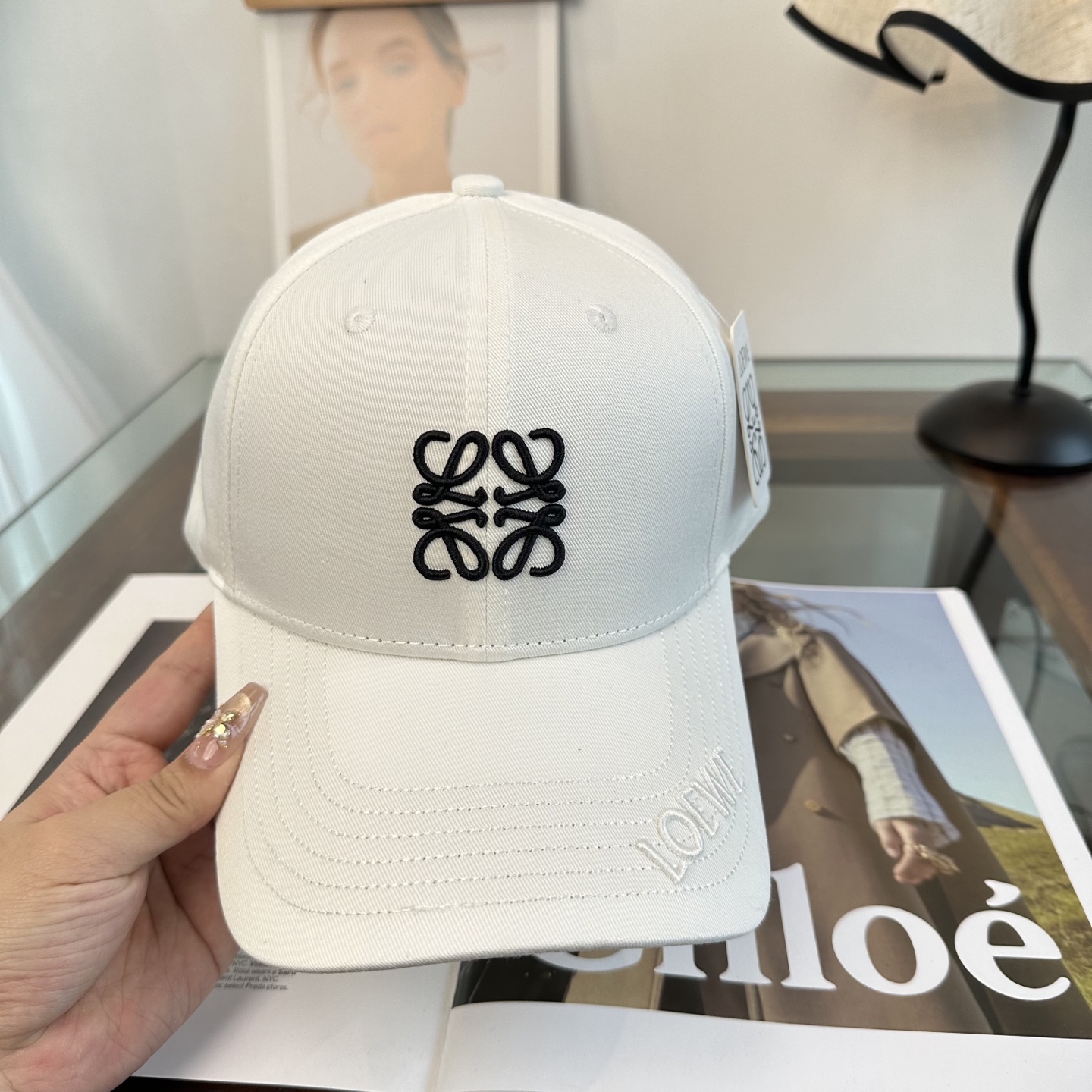 Loewe hat
