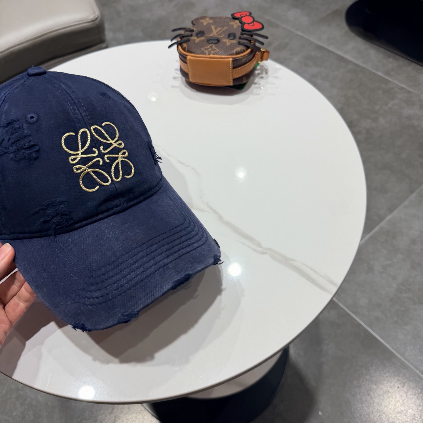 Loewe hat