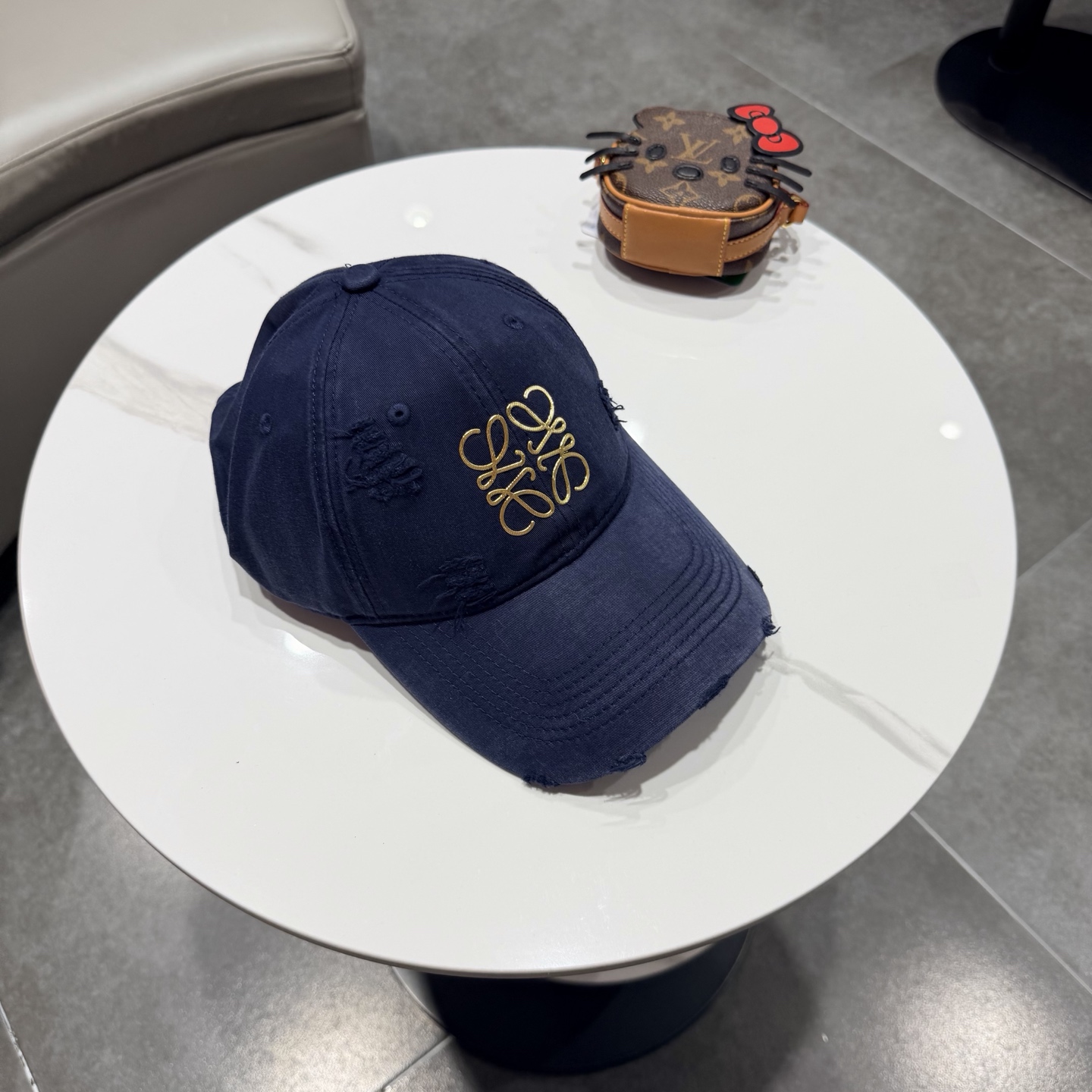 Loewe hat