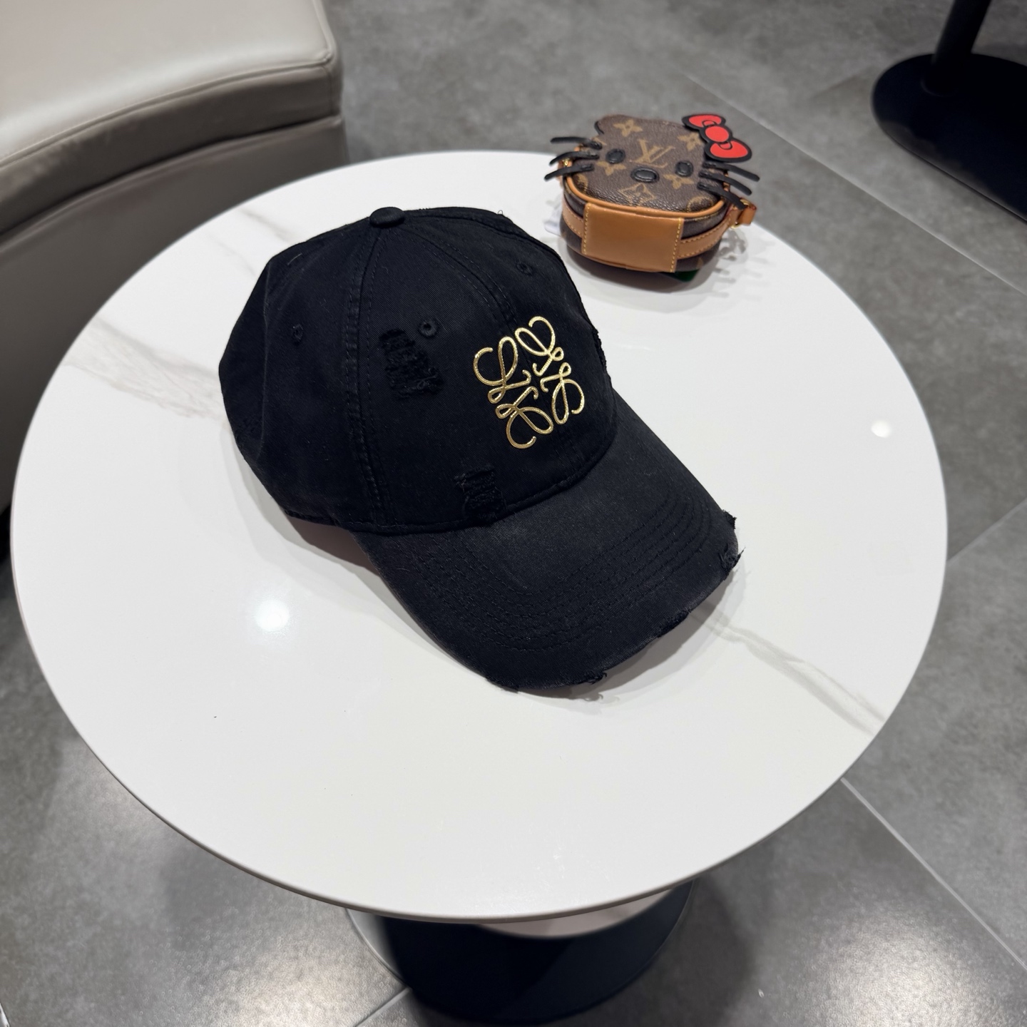 Loewe hat