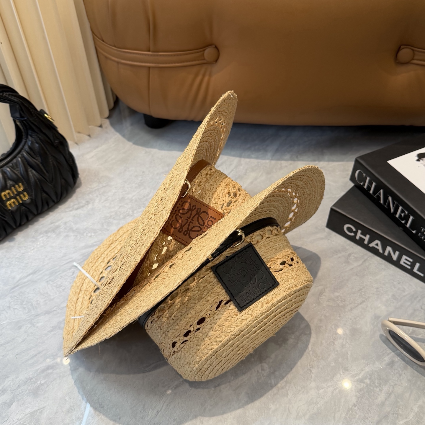 Loewe hat
