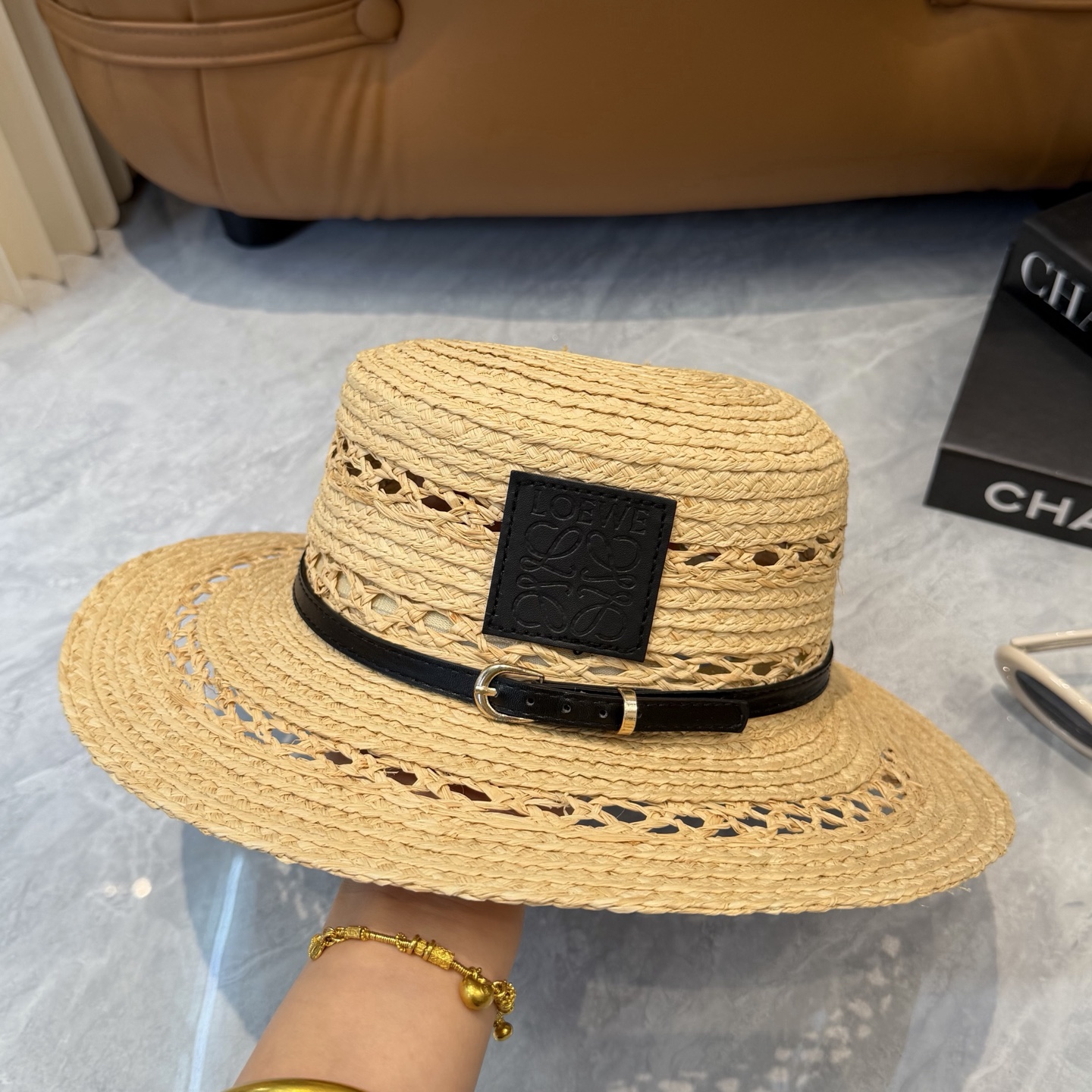 Loewe hat