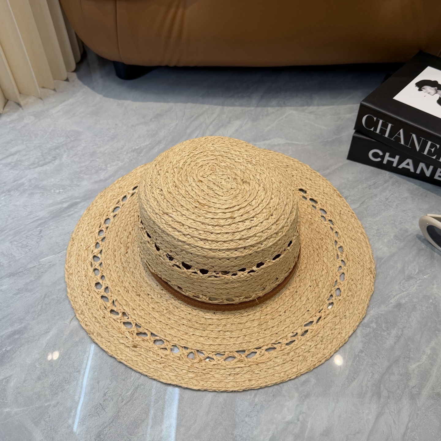 Loewe hat