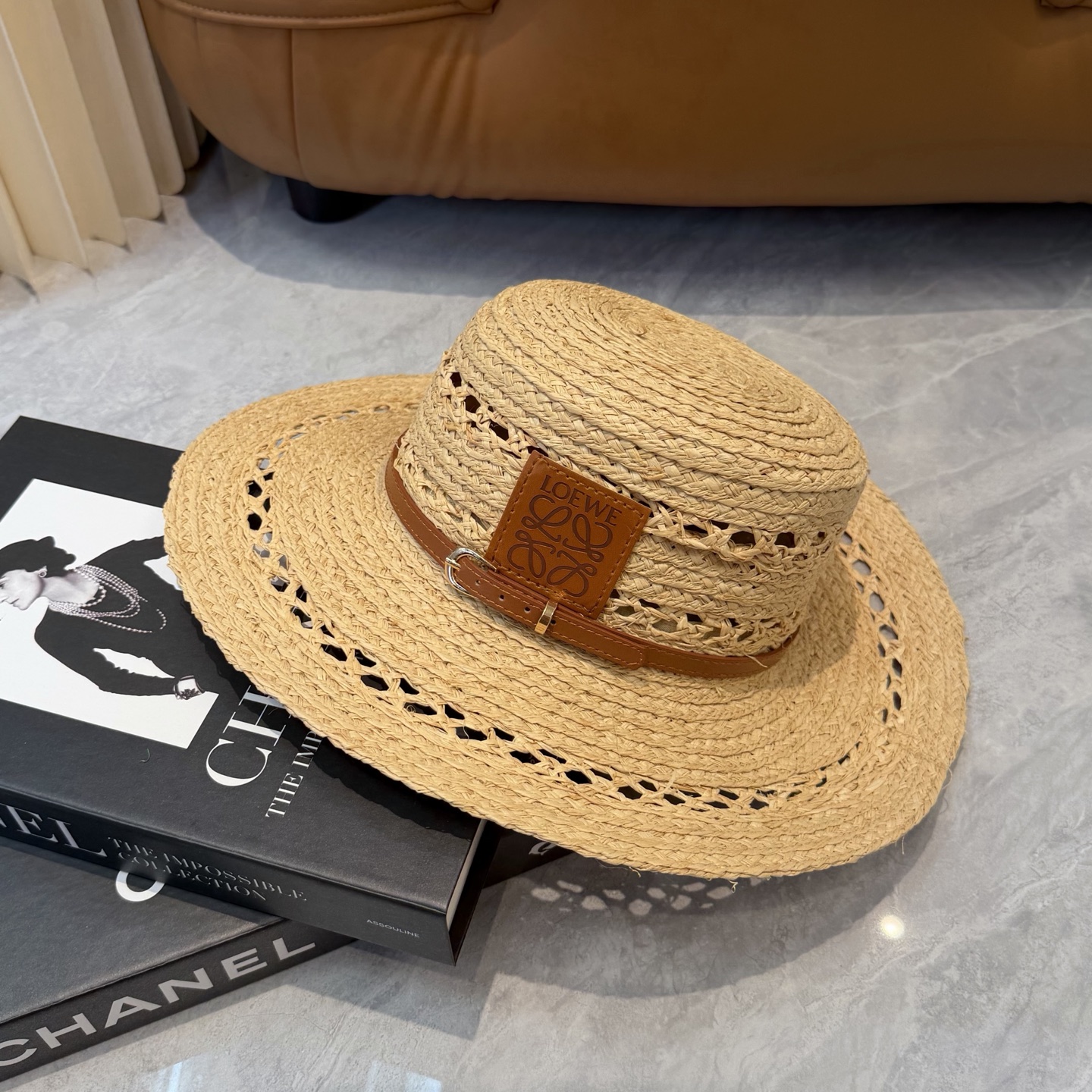 Loewe hat