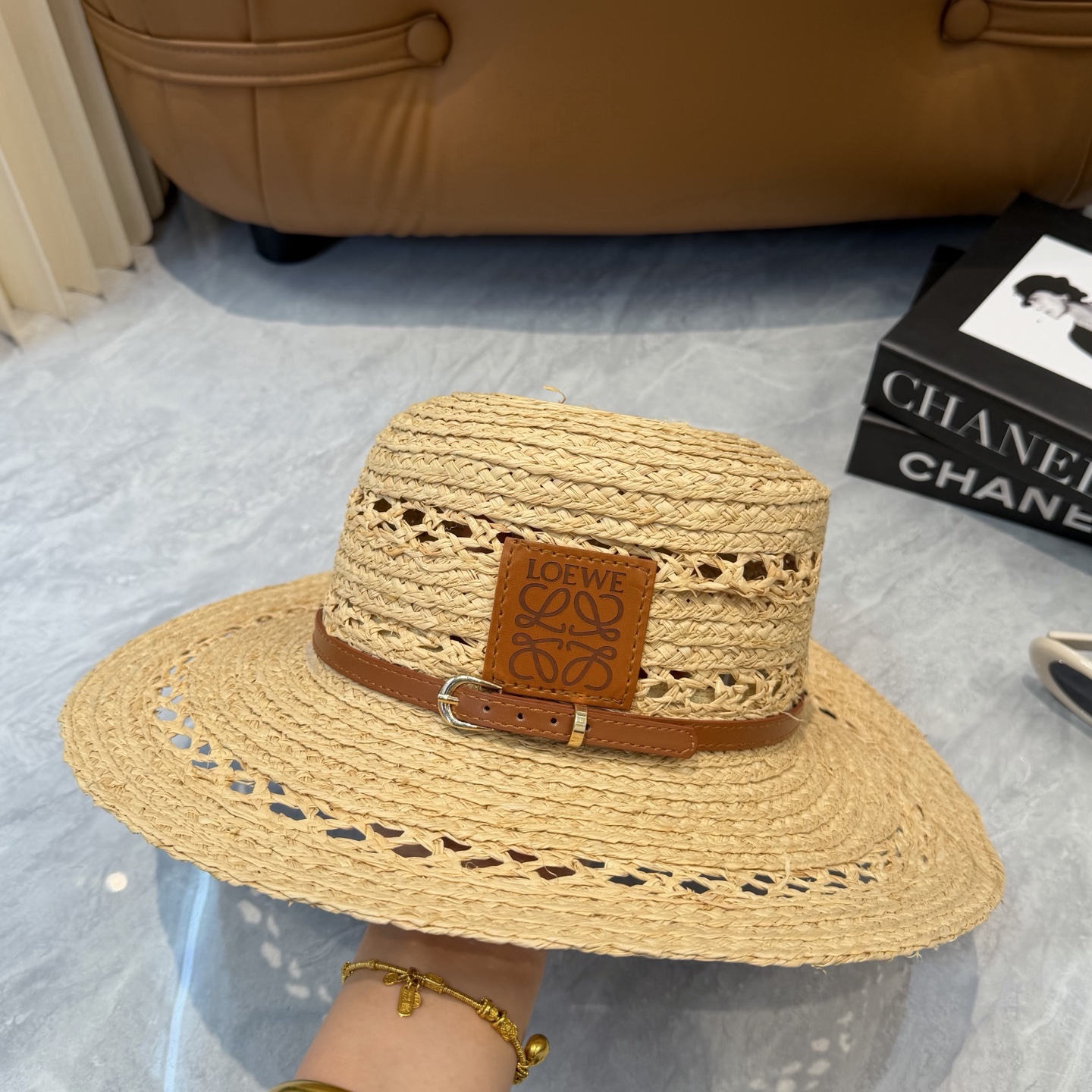 Loewe hat