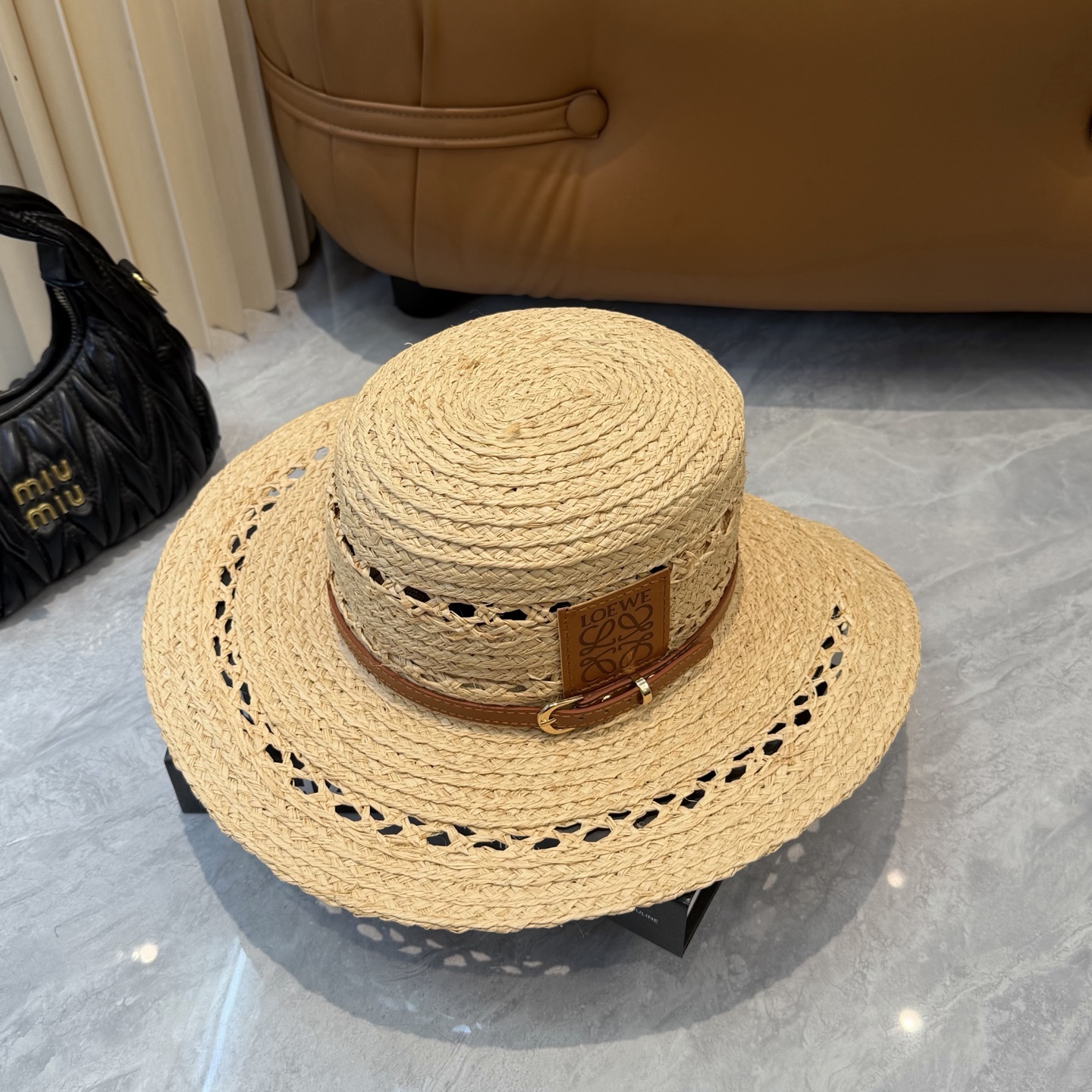 Loewe hat