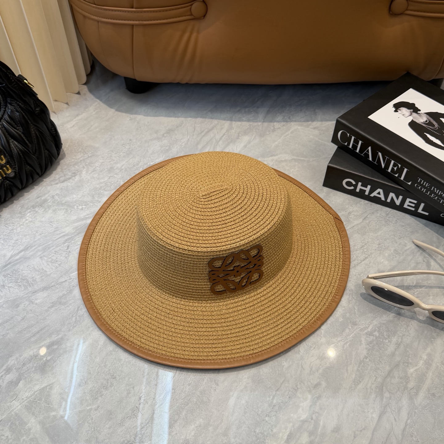Loewe hat