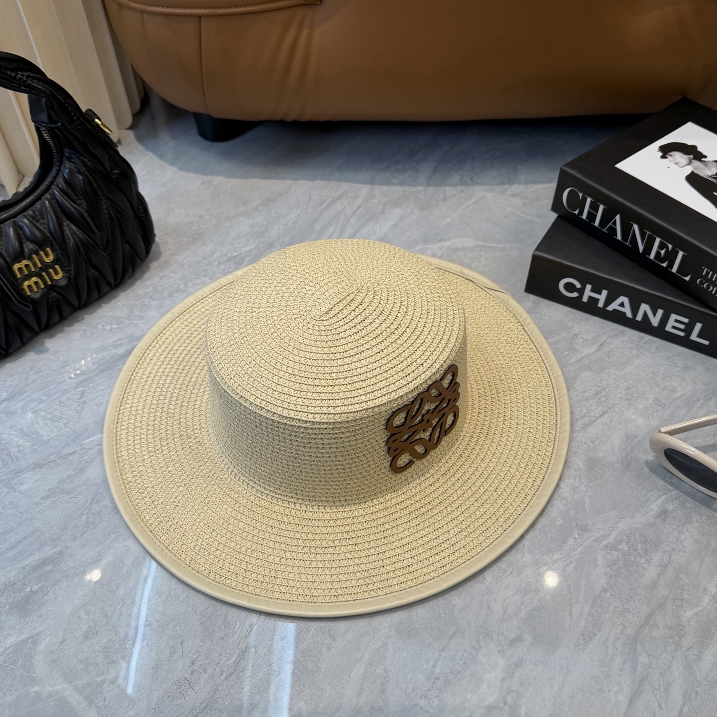 Loewe hat