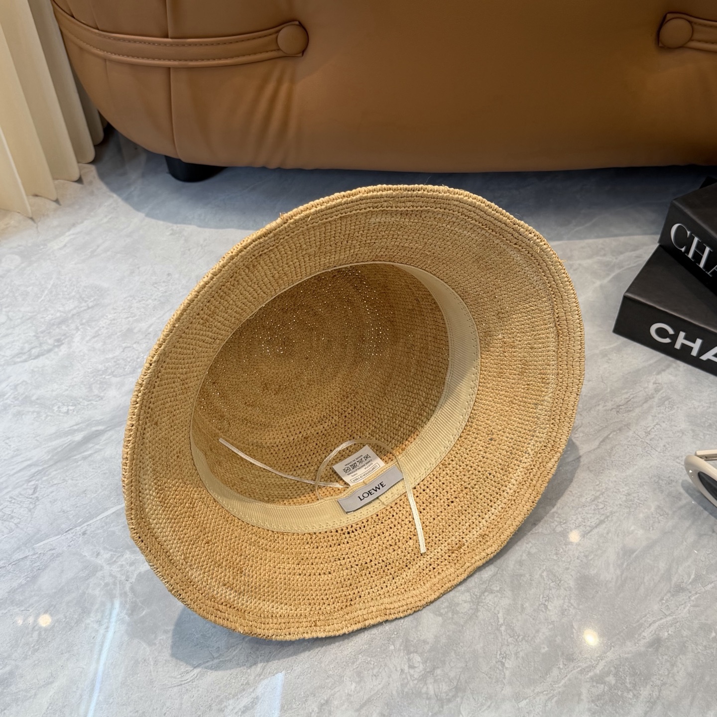Loewe hat