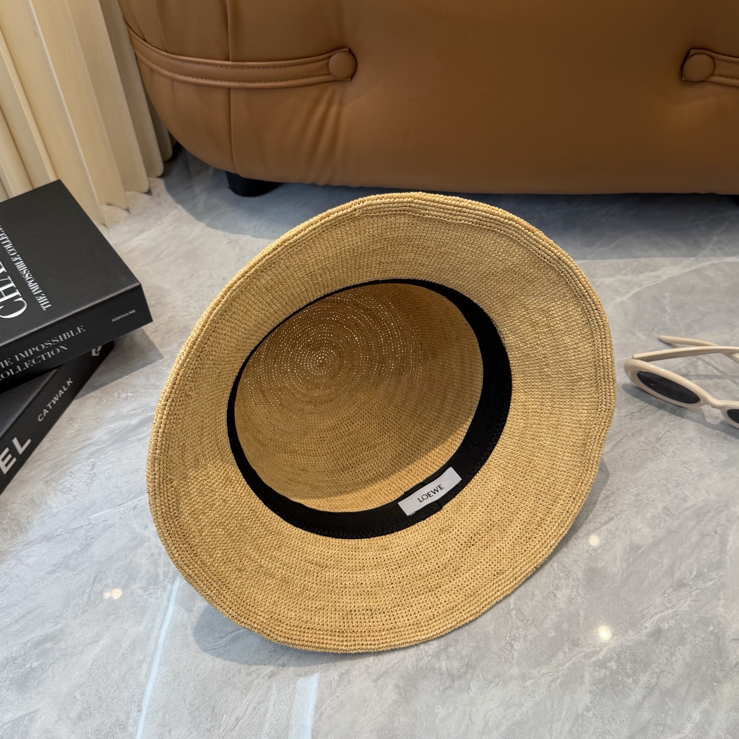 Loewe hat