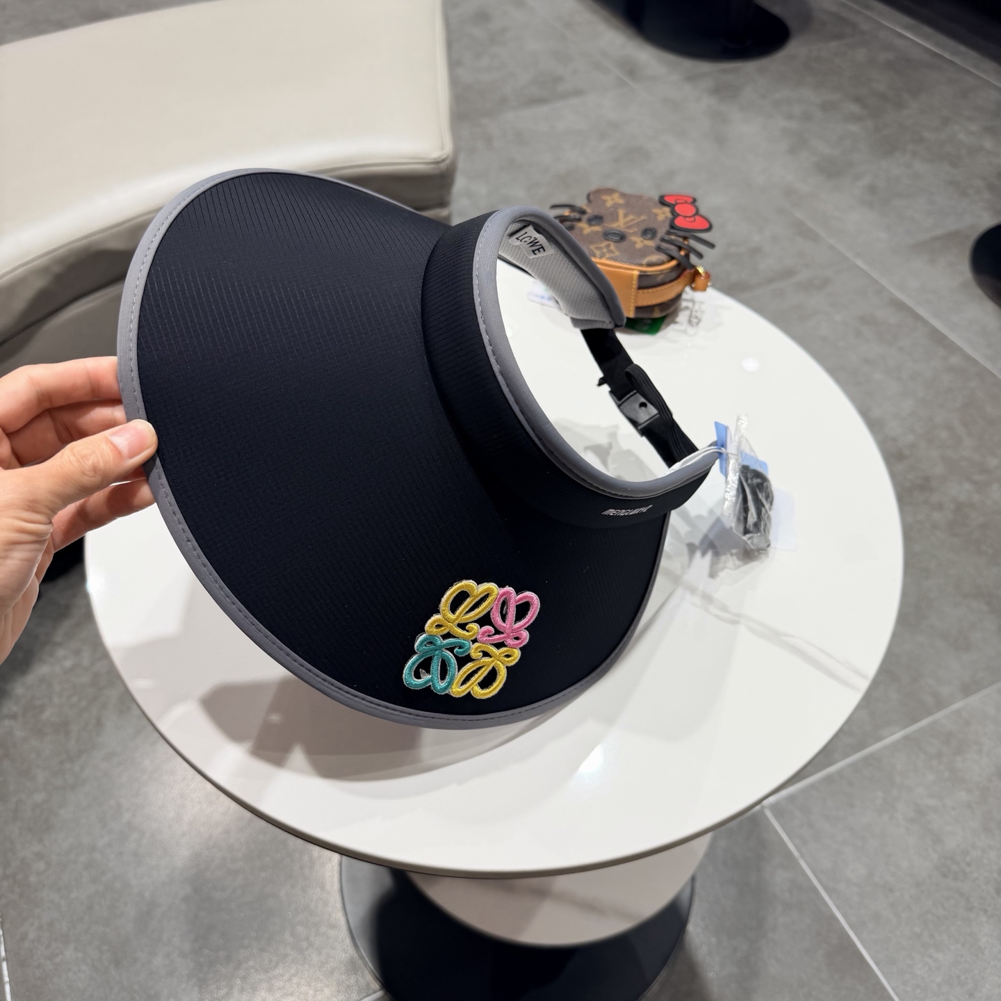 Loewe hat