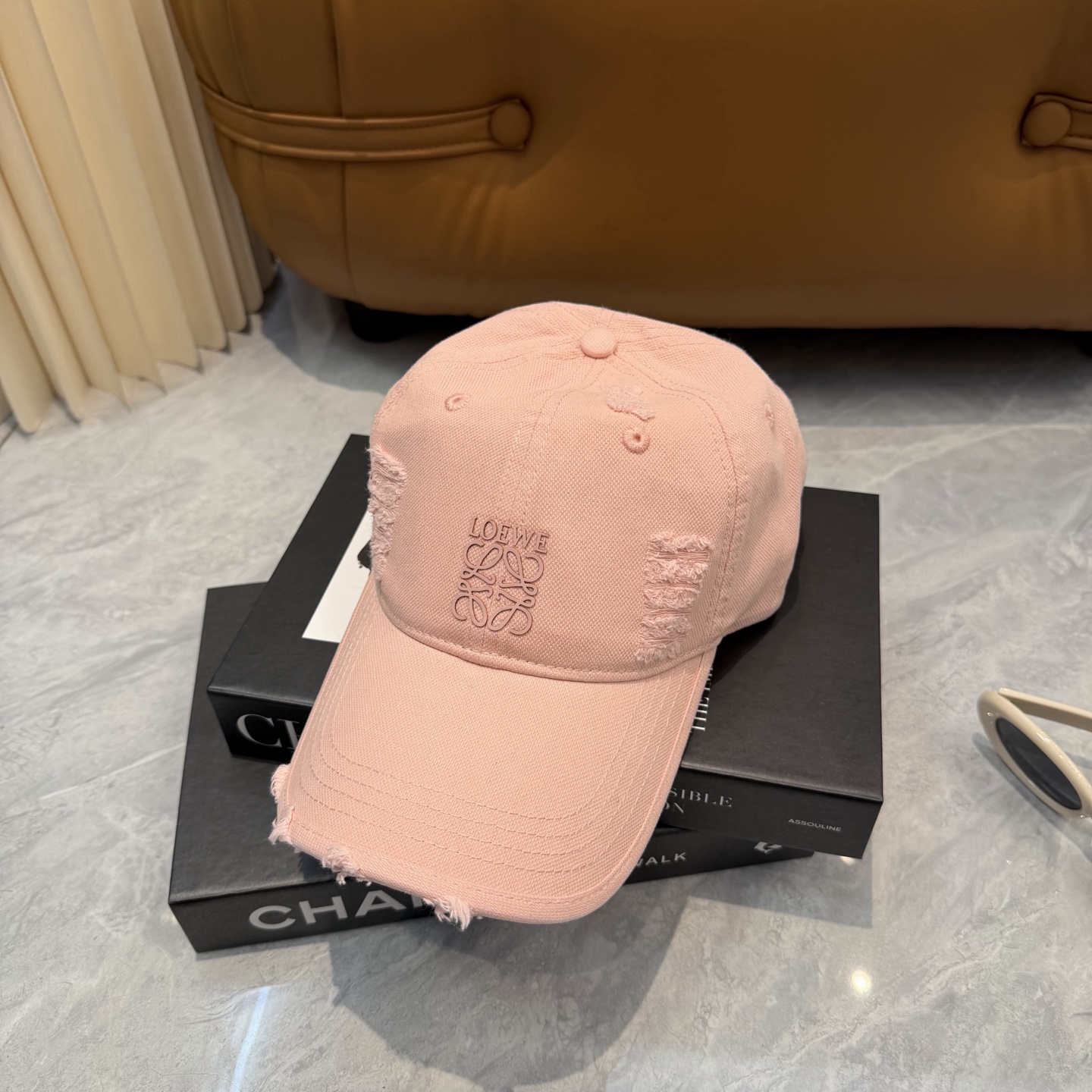Loewe hat