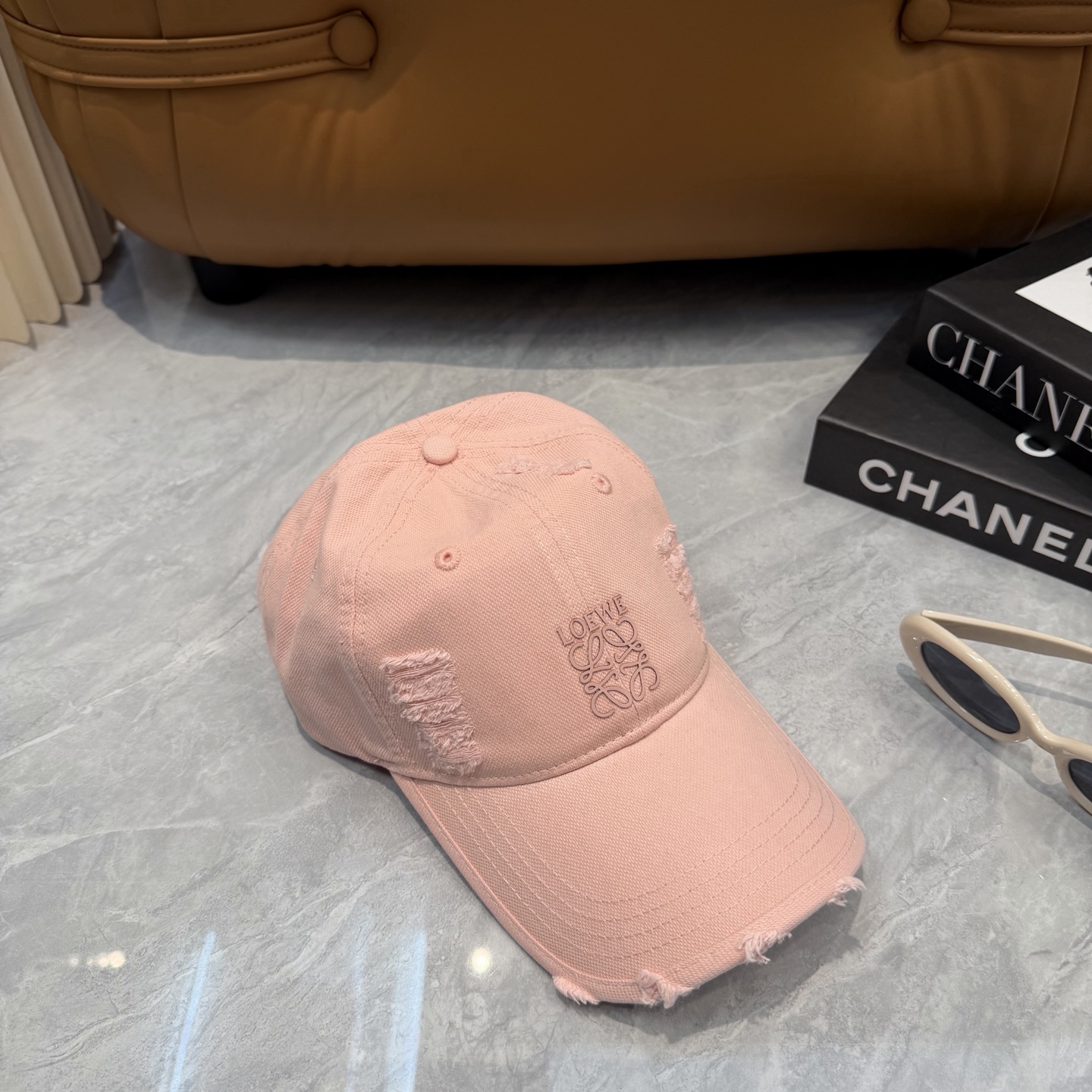 Loewe hat