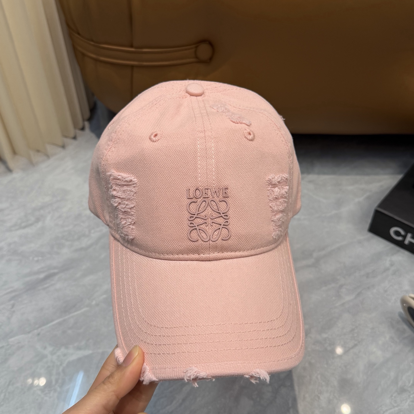 Loewe hat