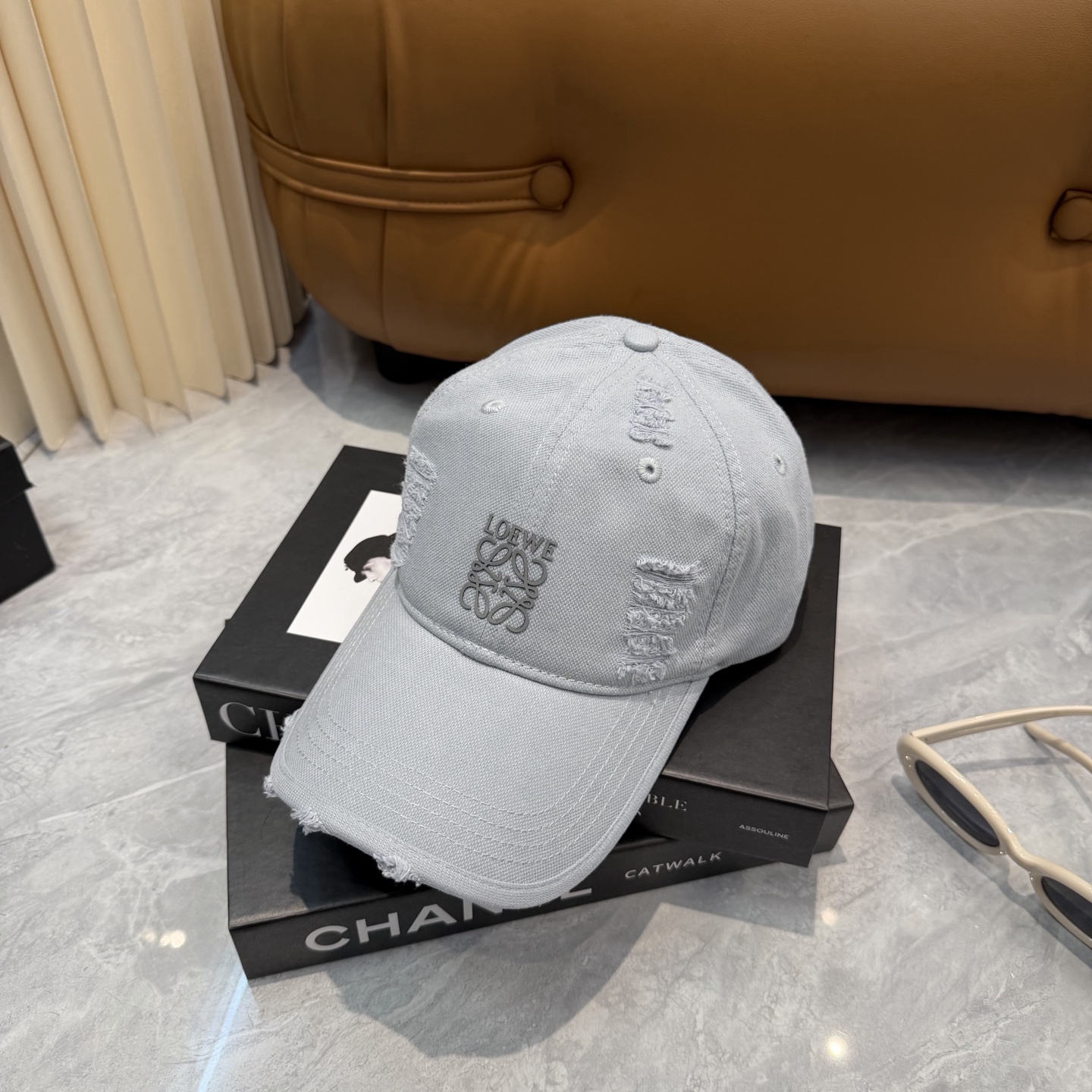Loewe hat
