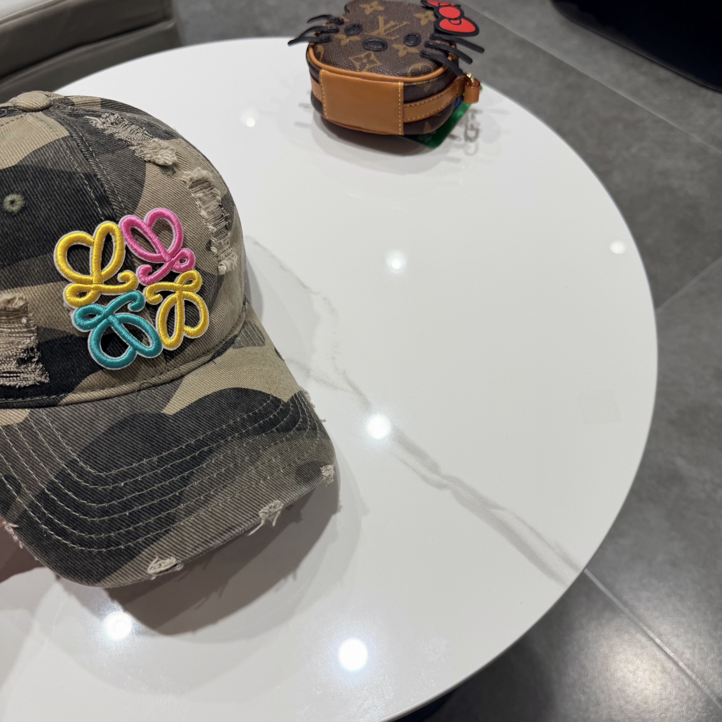 Loewe hat