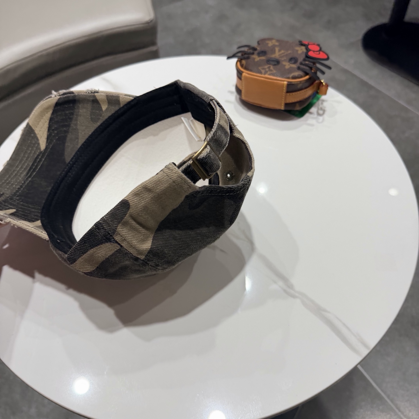 Loewe hat